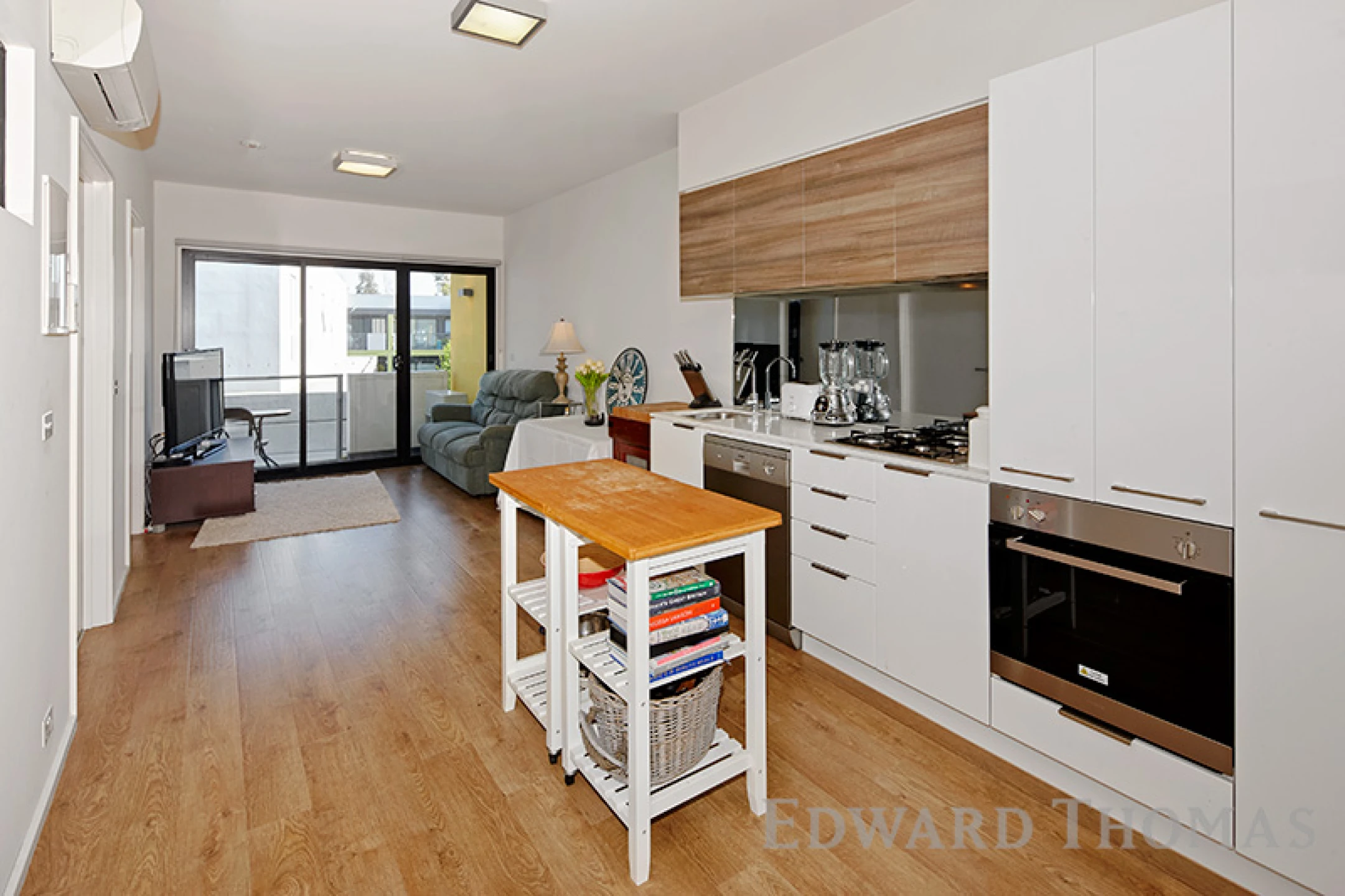 207 / 86 Cade Way, Parkville VIC 3052, Parkville - Thumbnail 3
