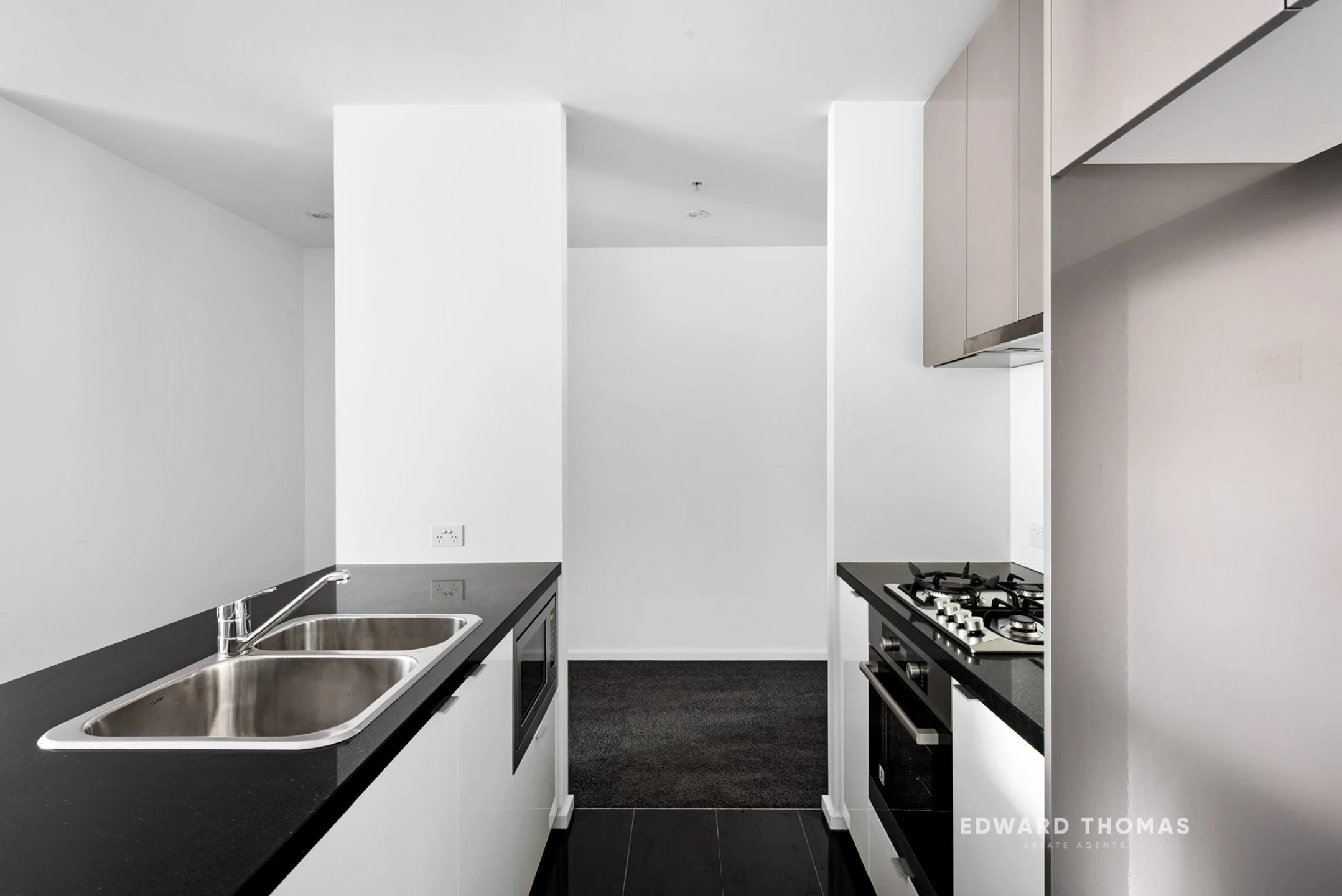 804 / 151 City Road, Southbank VIC 3006, Southbank - Thumbnail 3