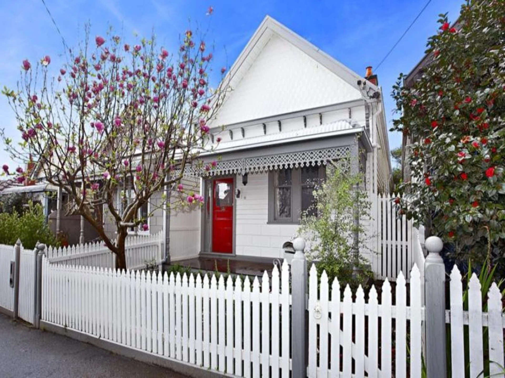 Property enquiry form background image