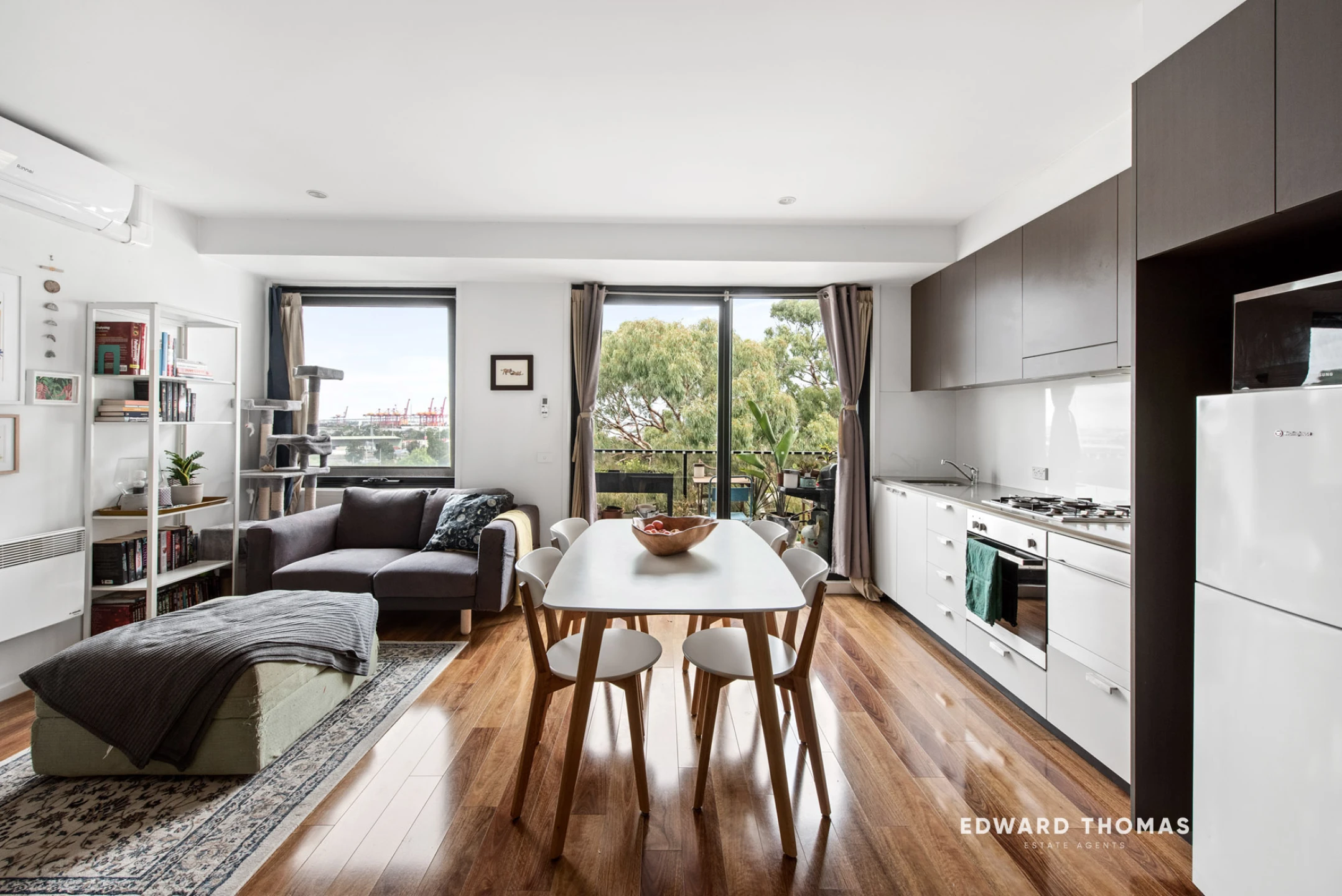 Property enquiry form background image