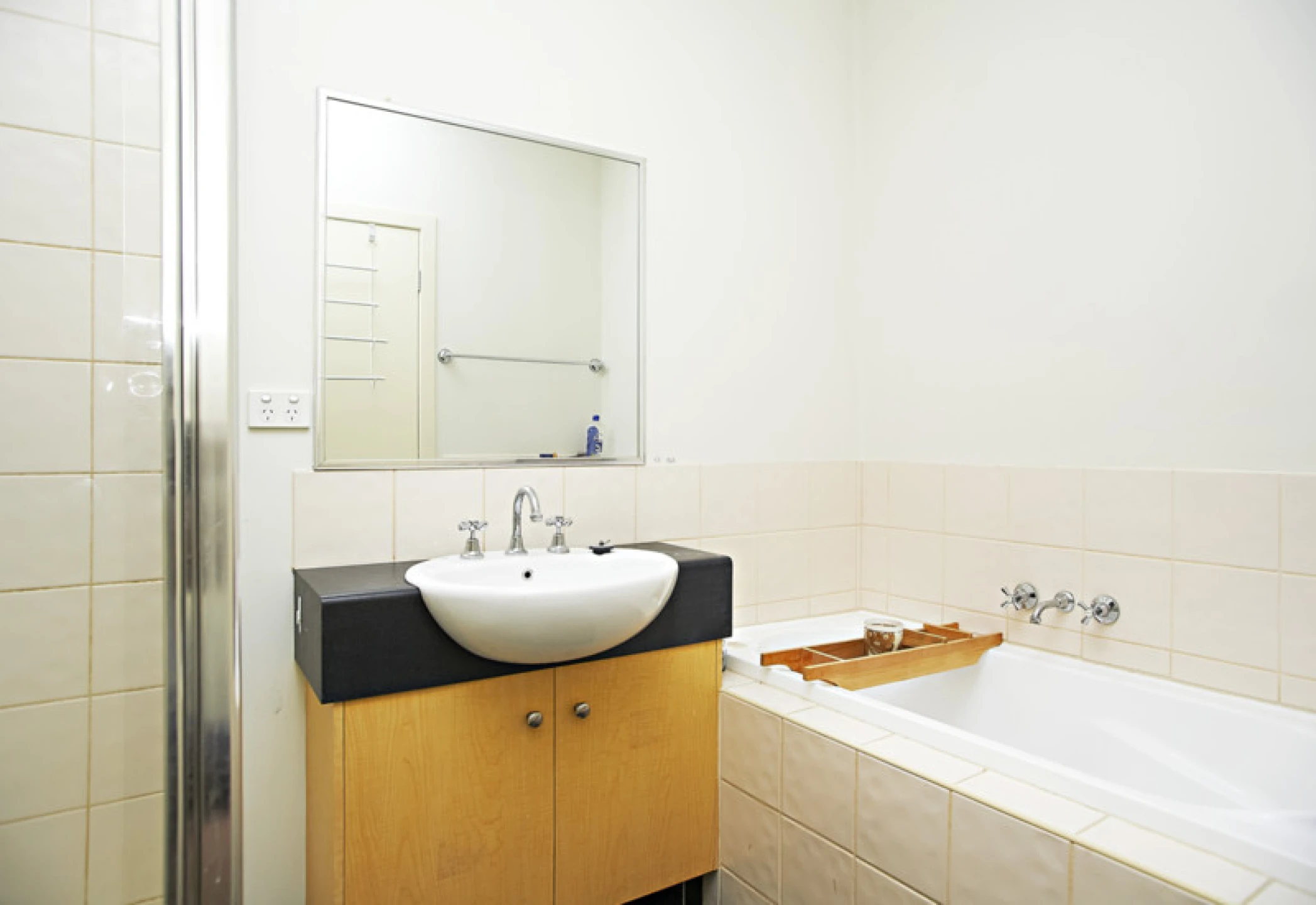 15 / 2 Newmarket Way, Flemington VIC 3031, Flemington - Thumbnail 6