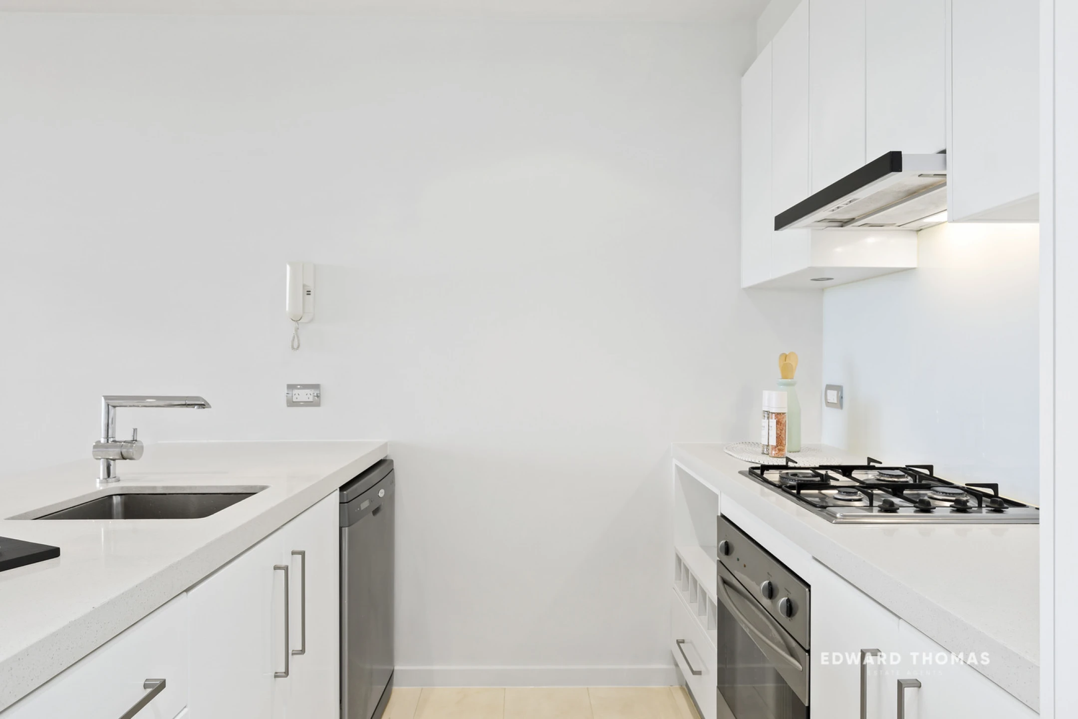 601 / 70 Speakmen Street, Kensington VIC 3031, Kensington - Thumbnail 5