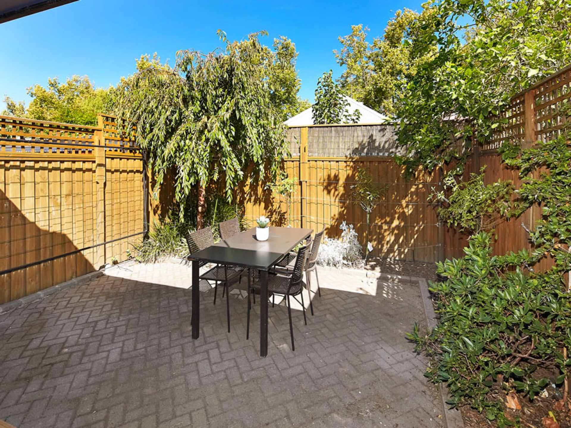 25 Edinburgh Street, Flemington VIC 3031, Flemington - Thumbnail 3