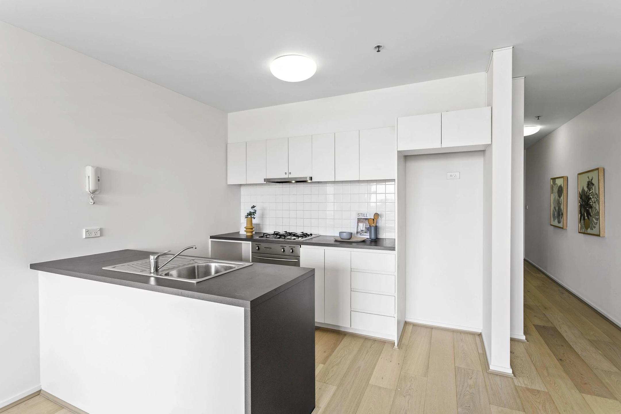 901 / 70 Speakmen Street, Kensington VIC 3031, Kensington - Thumbnail 5