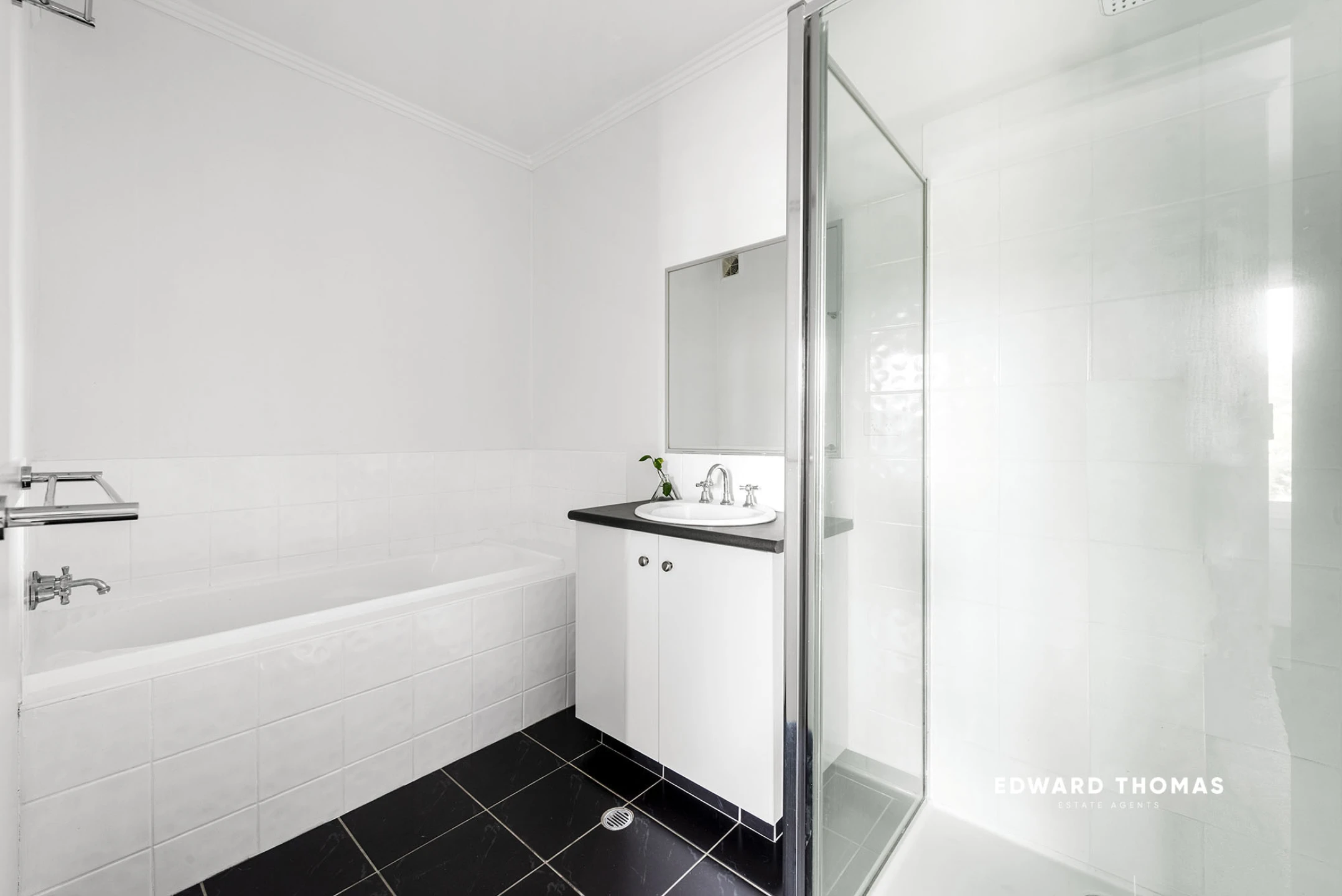 18 / 2 Newmarket Way, Flemington VIC 3031, Flemington - Thumbnail 8