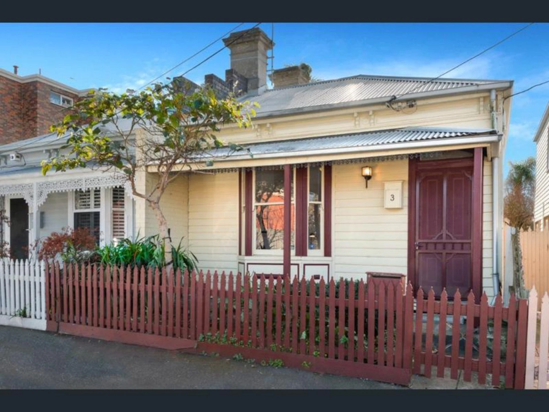 Property enquiry form background image