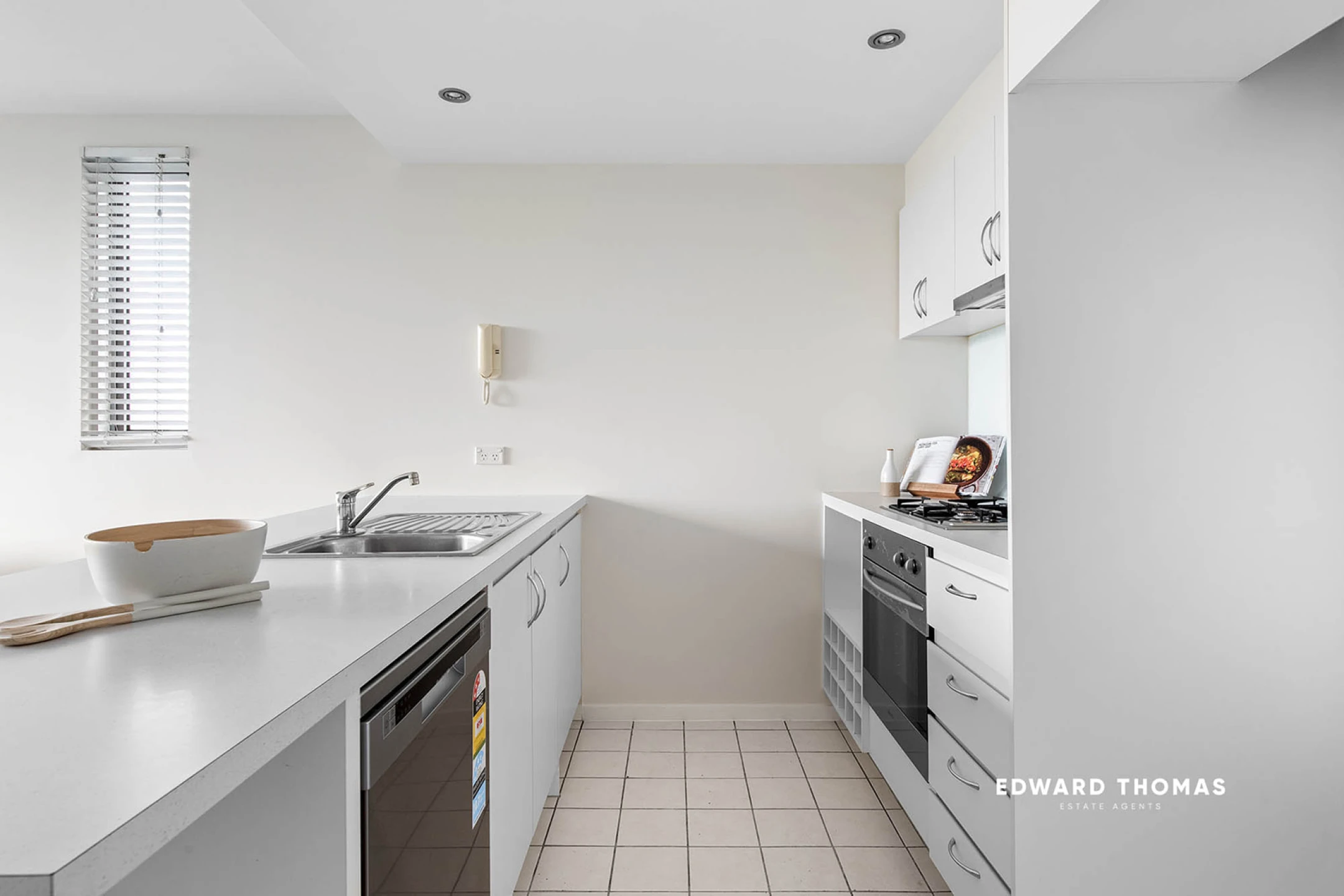 501 / 60 Speakmen Street, KENSINGTON VIC 3031, Kensington - Thumbnail 4