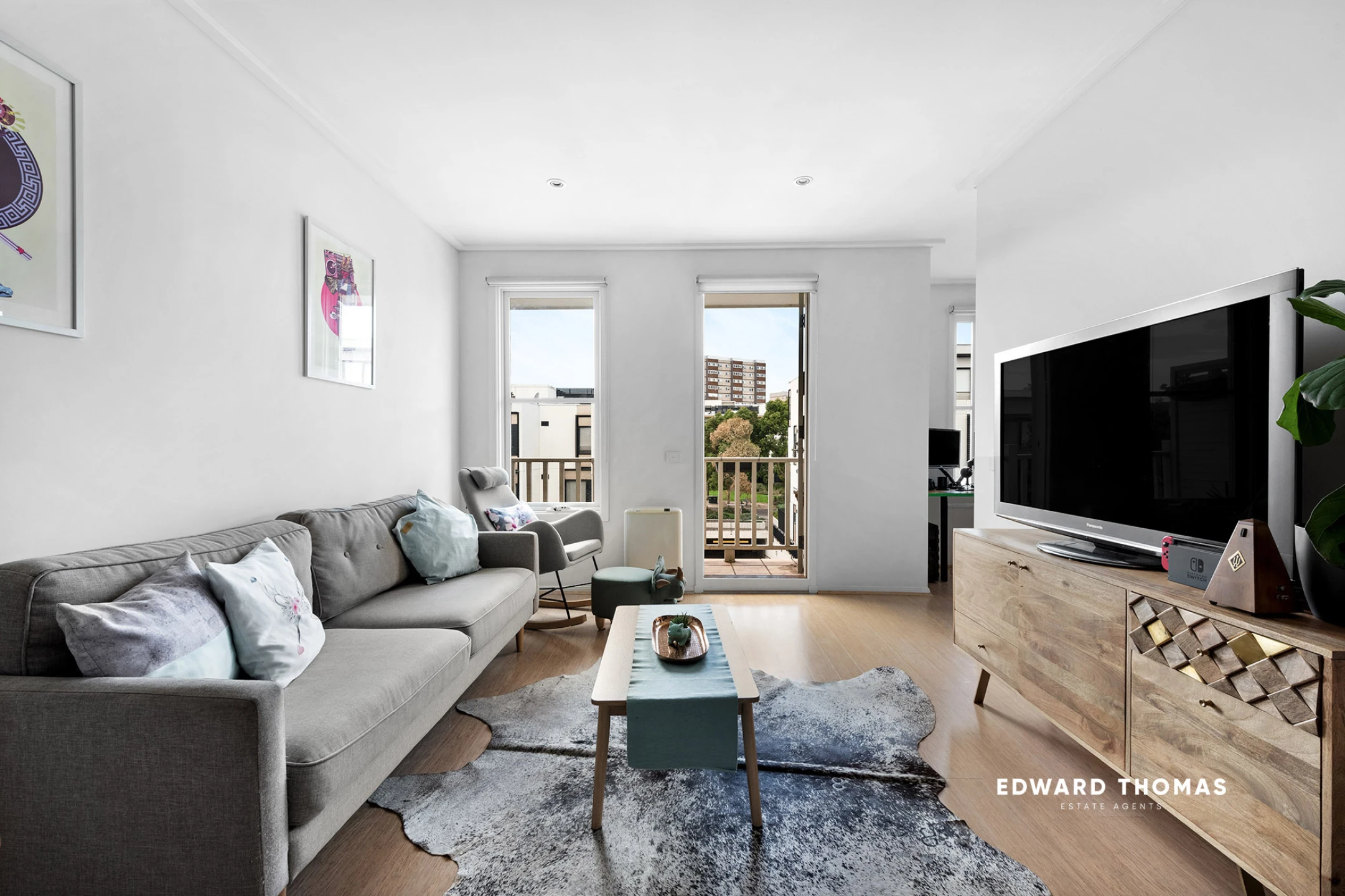 Property enquiry form background image