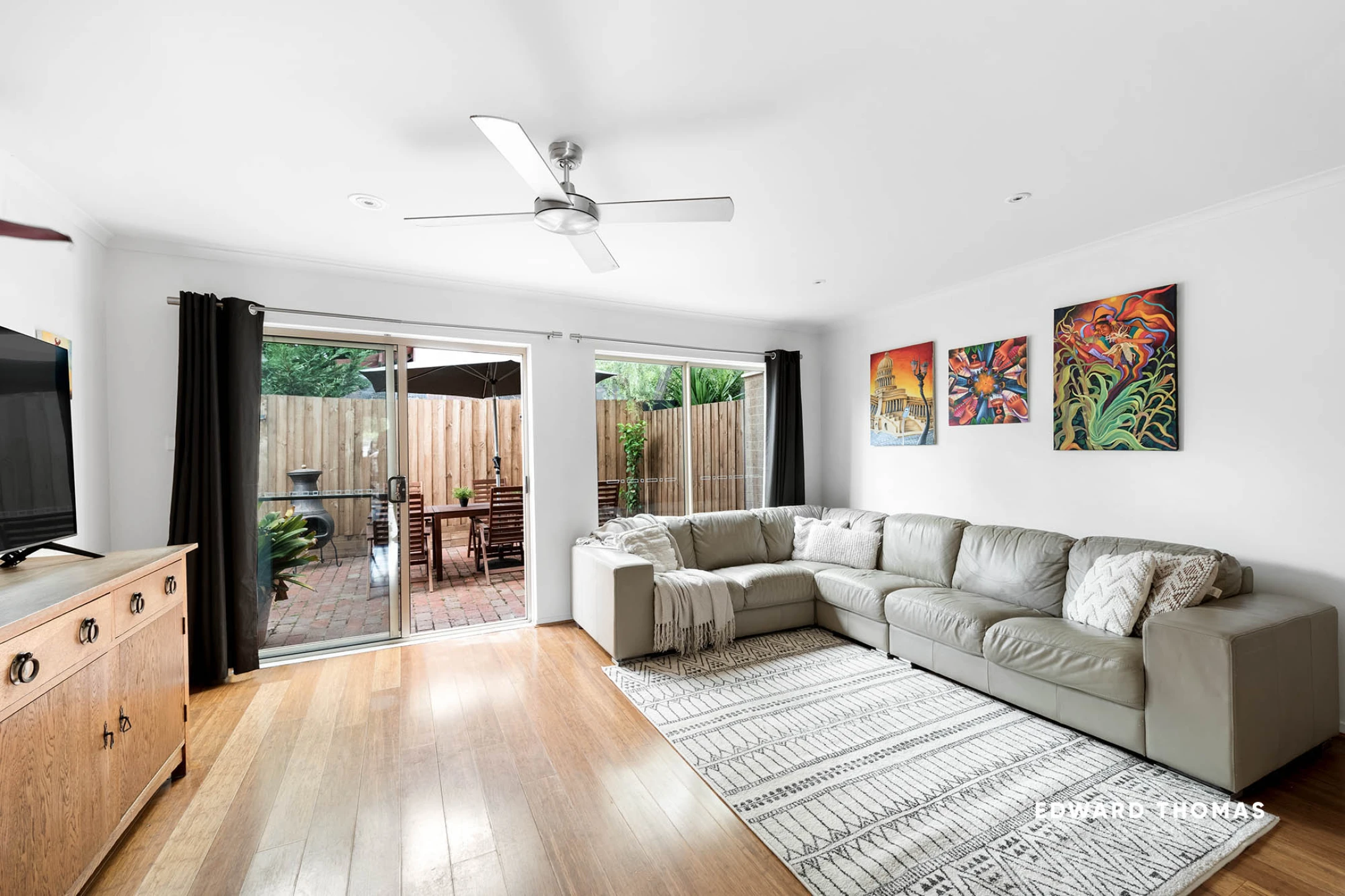 Property enquiry form background image