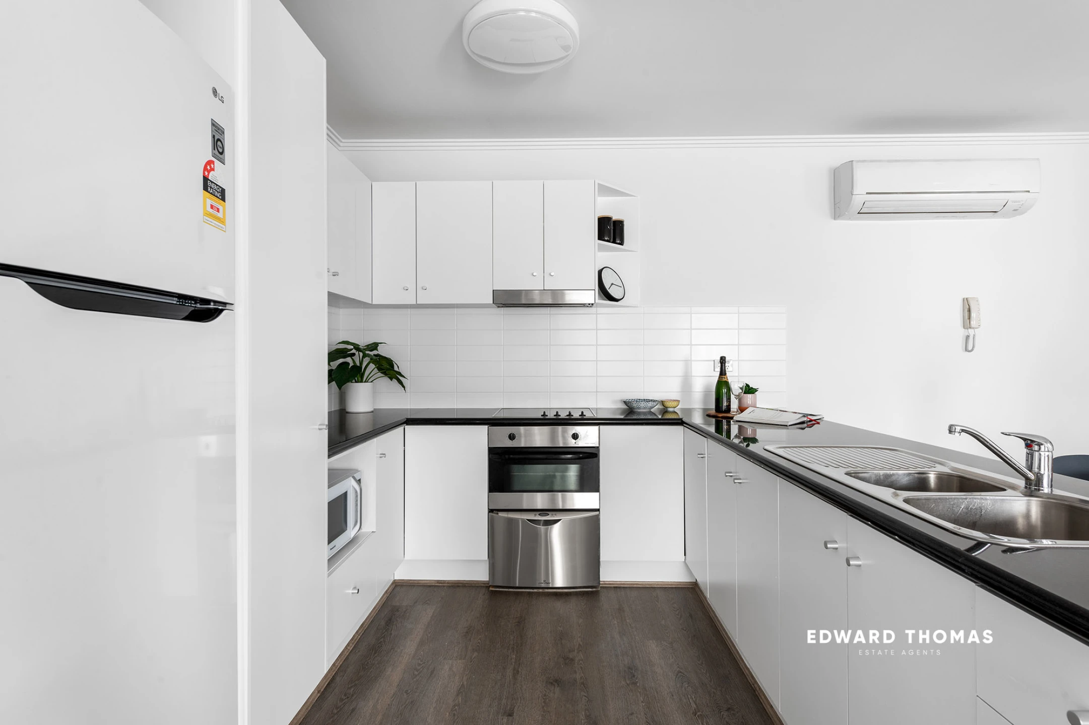 51 / 2 Newmarket Way, Flemington VIC 3031, Flemington - Thumbnail 4