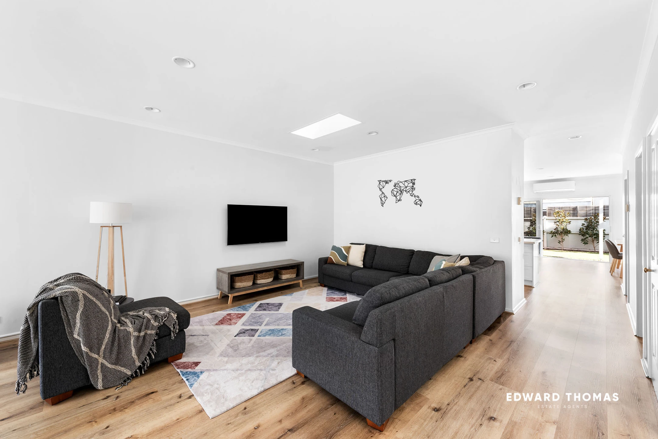 100 Fairbairn Drive, Kensington VIC 3031, Kensington - Thumbnail 4