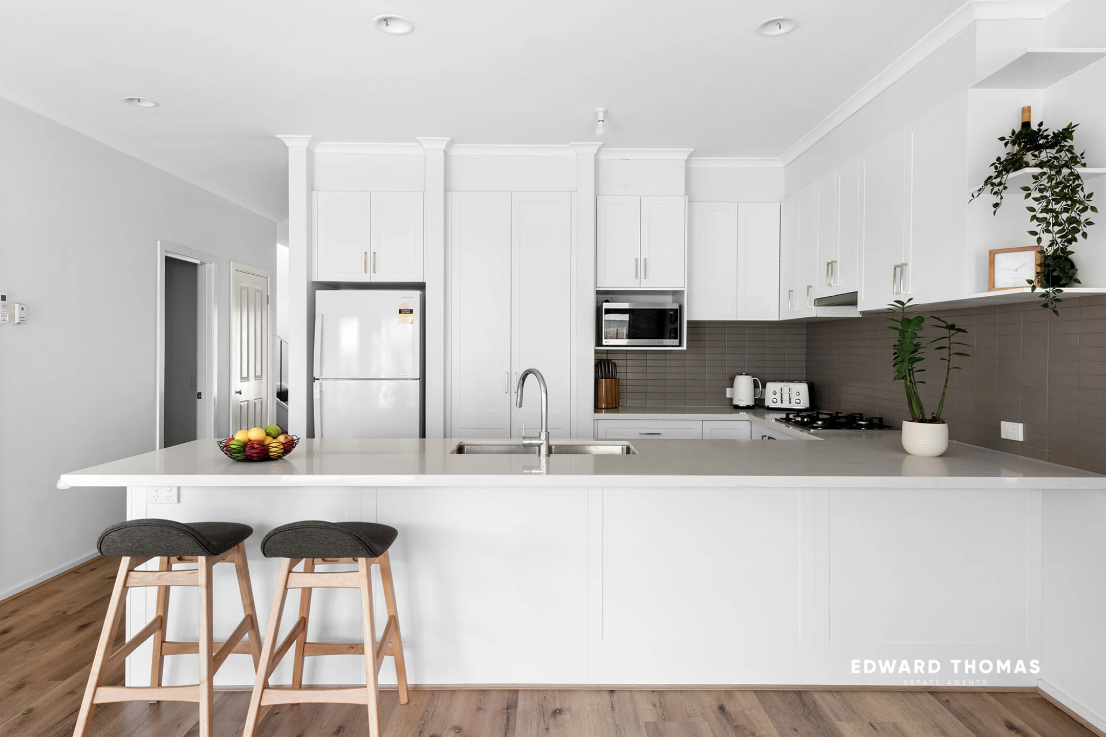 100 Fairbairn Drive, Kensington VIC 3031, Kensington - Thumbnail 5