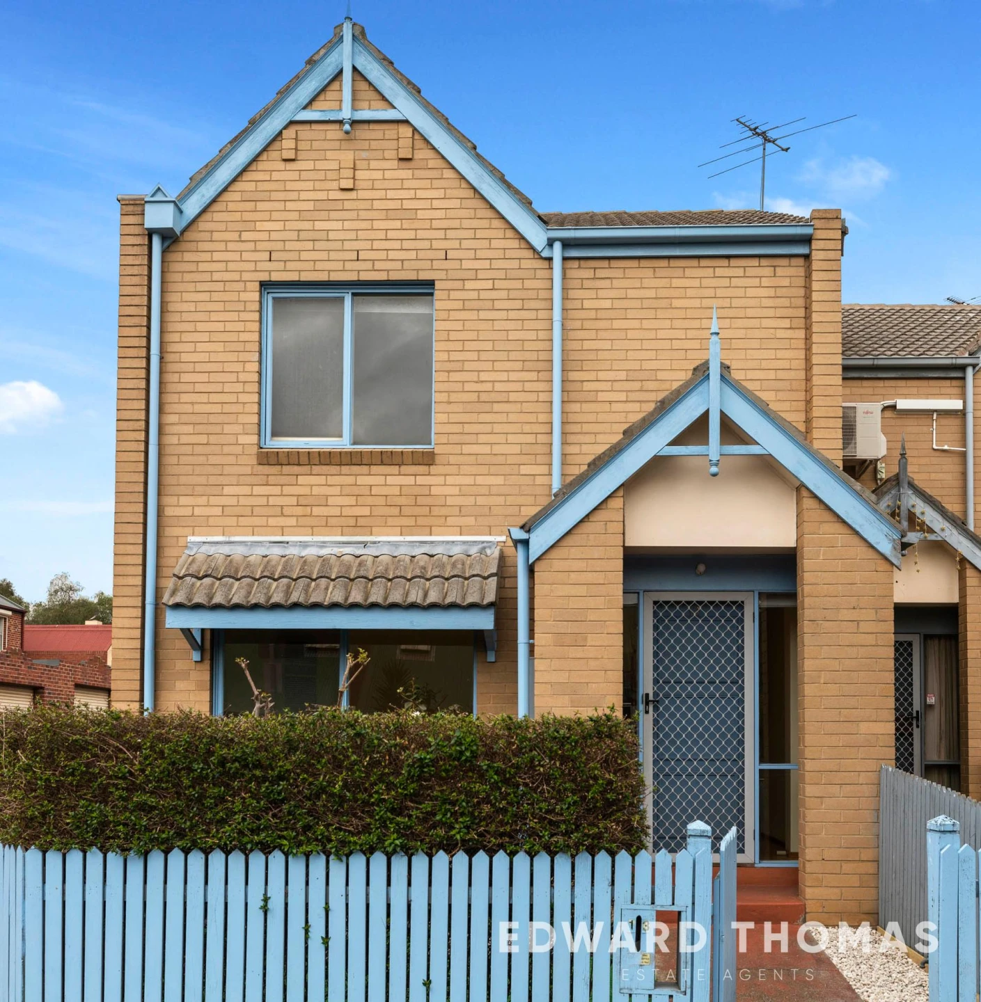 Property enquiry form background image