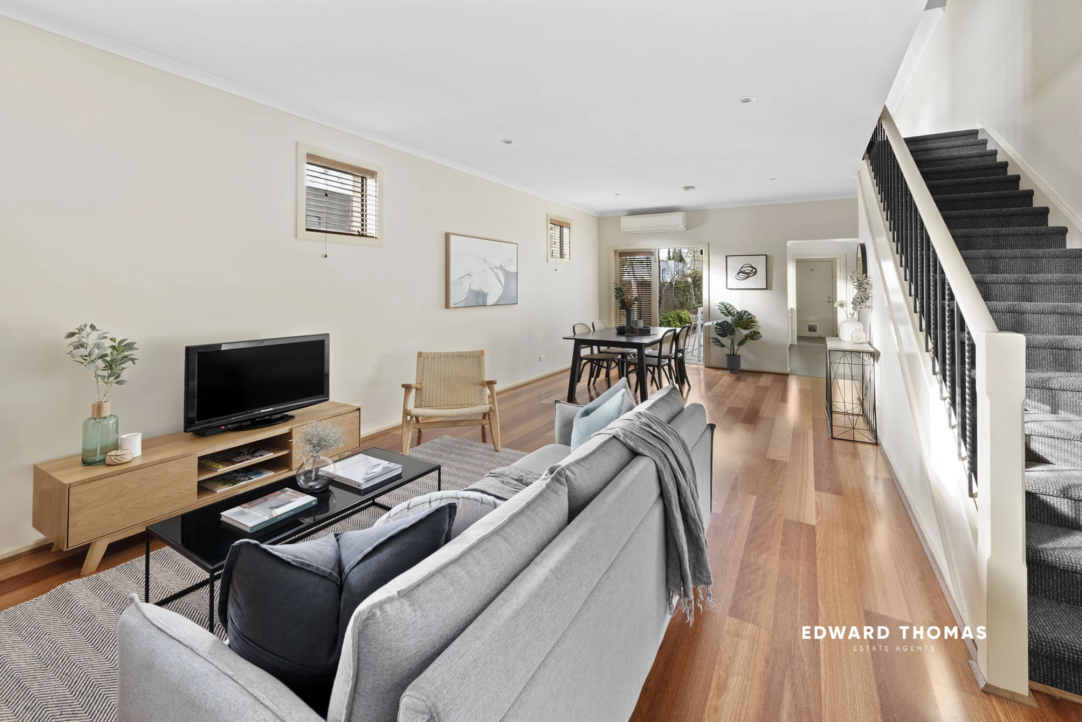 33 Goldsbrough Walk, Kensington VIC 3031, Kensington - Thumbnail 2