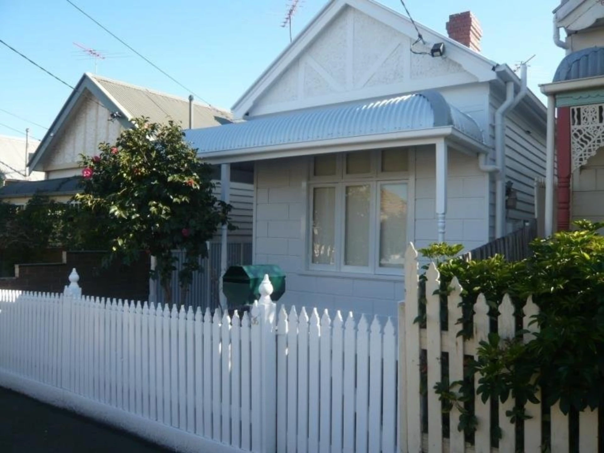 Property enquiry form background image