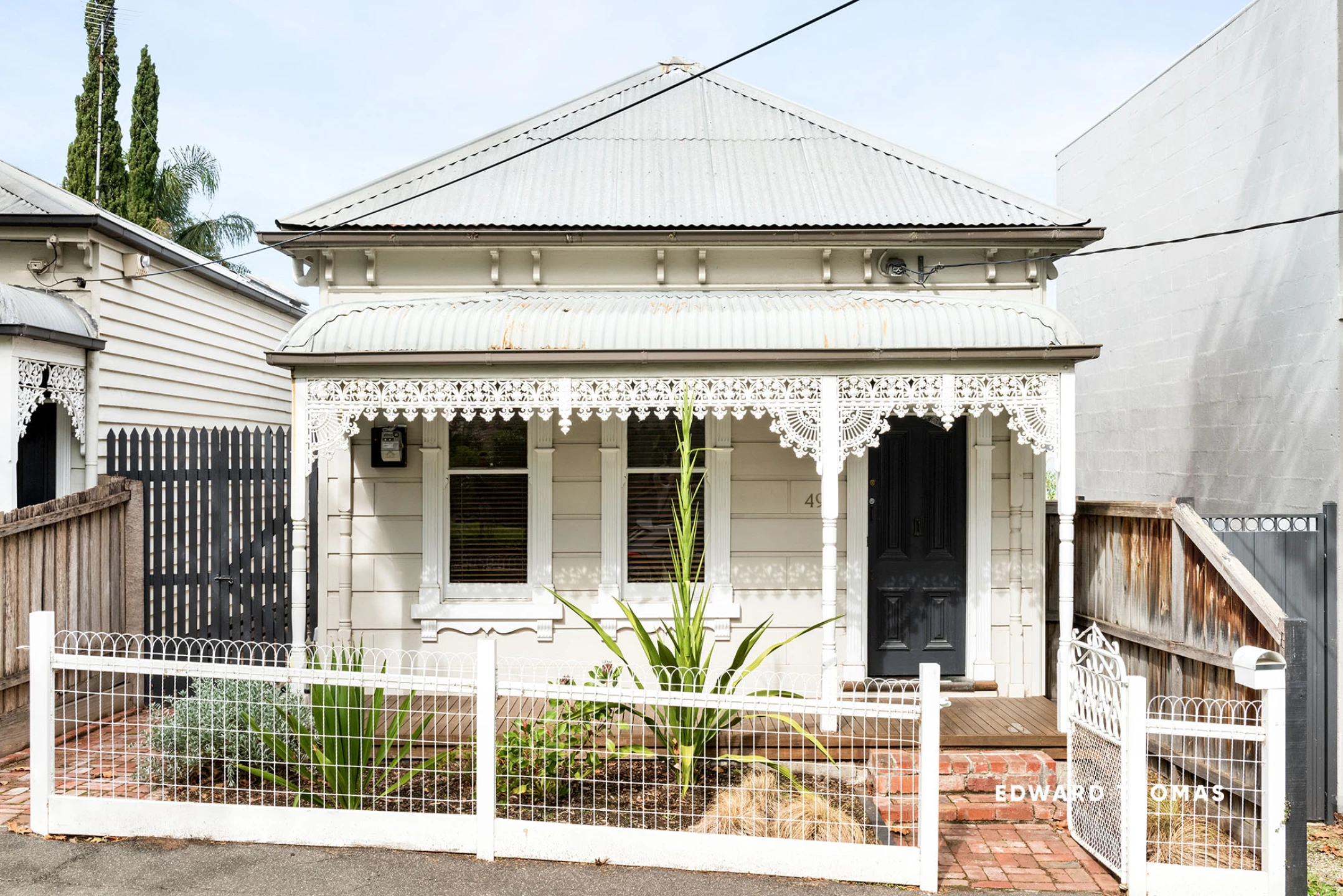 Property enquiry form background image