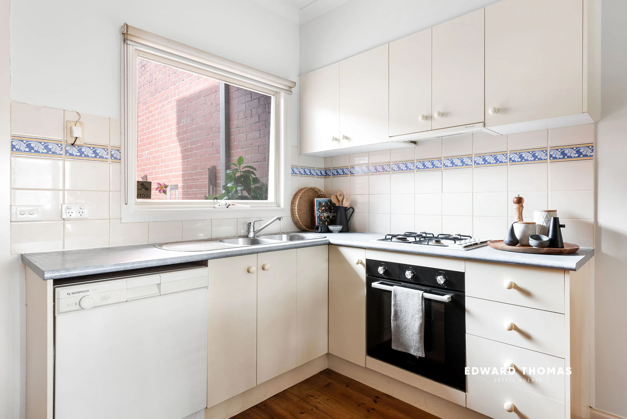 11 Smithfield Road, Kensington VIC 3031, Kensington - Thumbnail 5