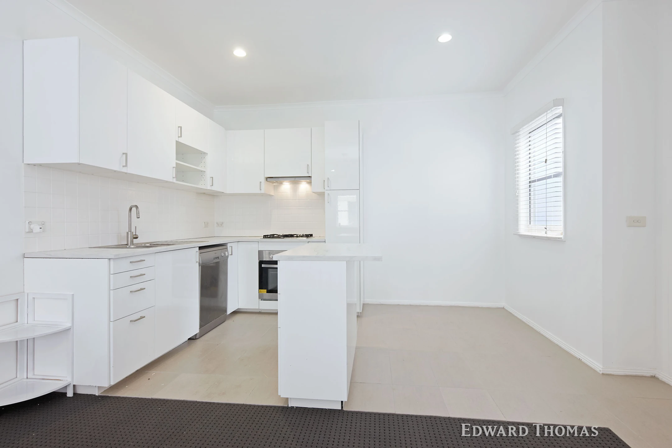 7 / 162 Stockmans Way, Kensington VIC 3031, Kensington - Thumbnail 4