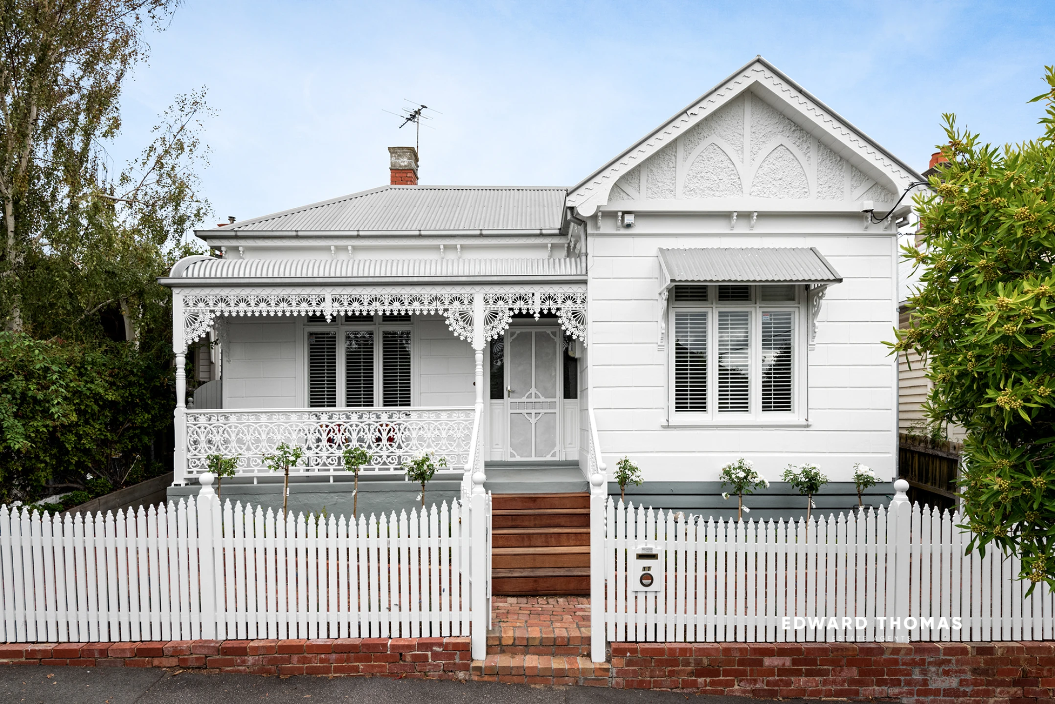 Property enquiry form background image