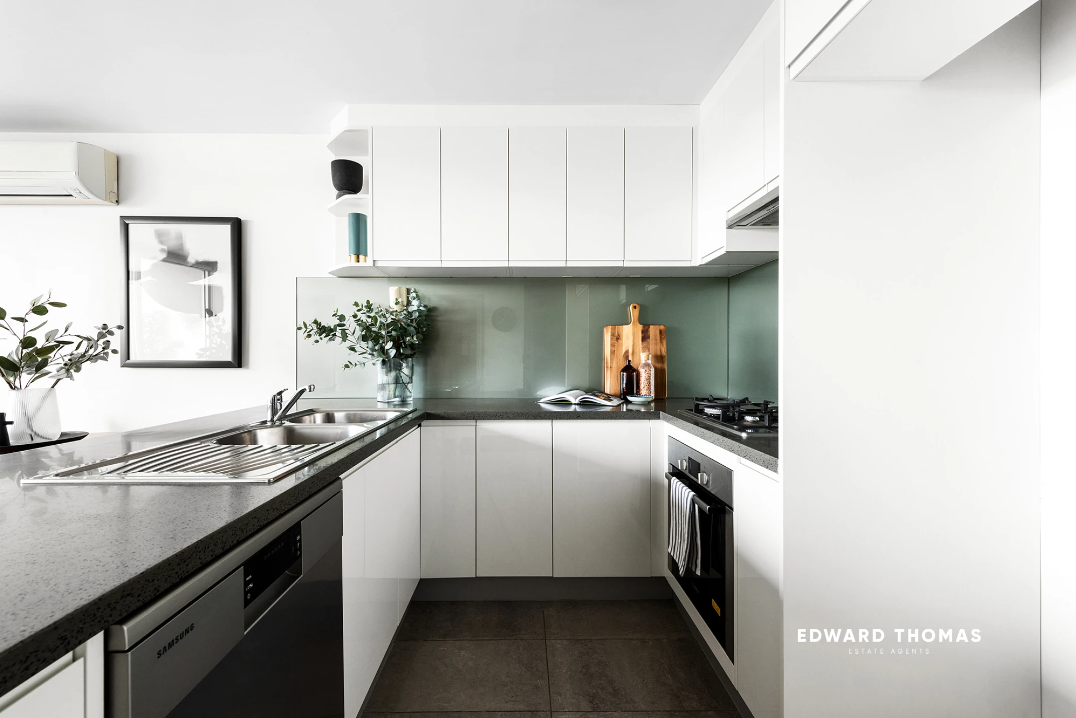 307 / 60 Speakmen Street, Kensington VIC 3031, Kensington - Thumbnail 2