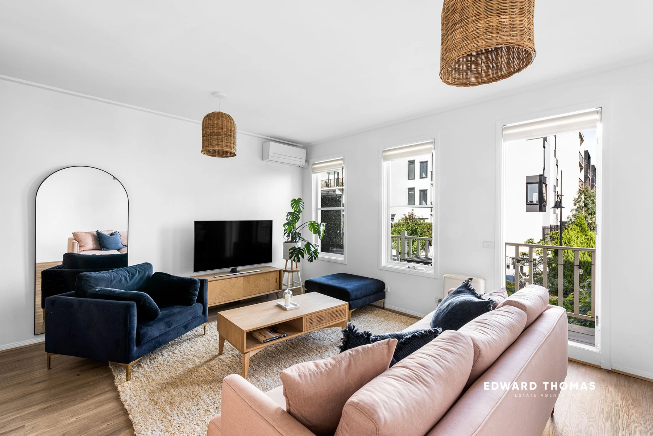 Property enquiry form background image