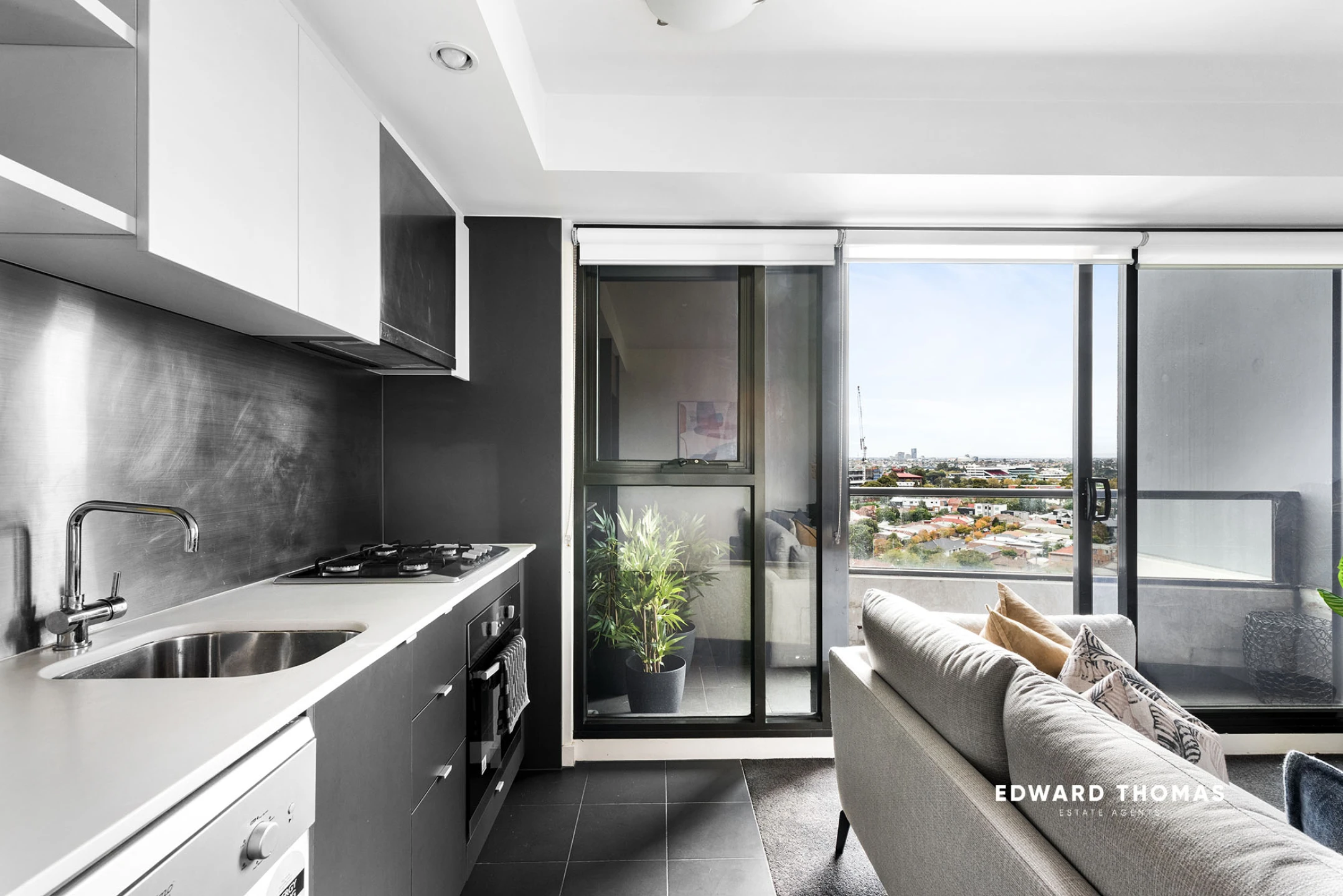 1204 / 240 Barkly Street, Footscray VIC 3011, Footscray - Thumbnail 4