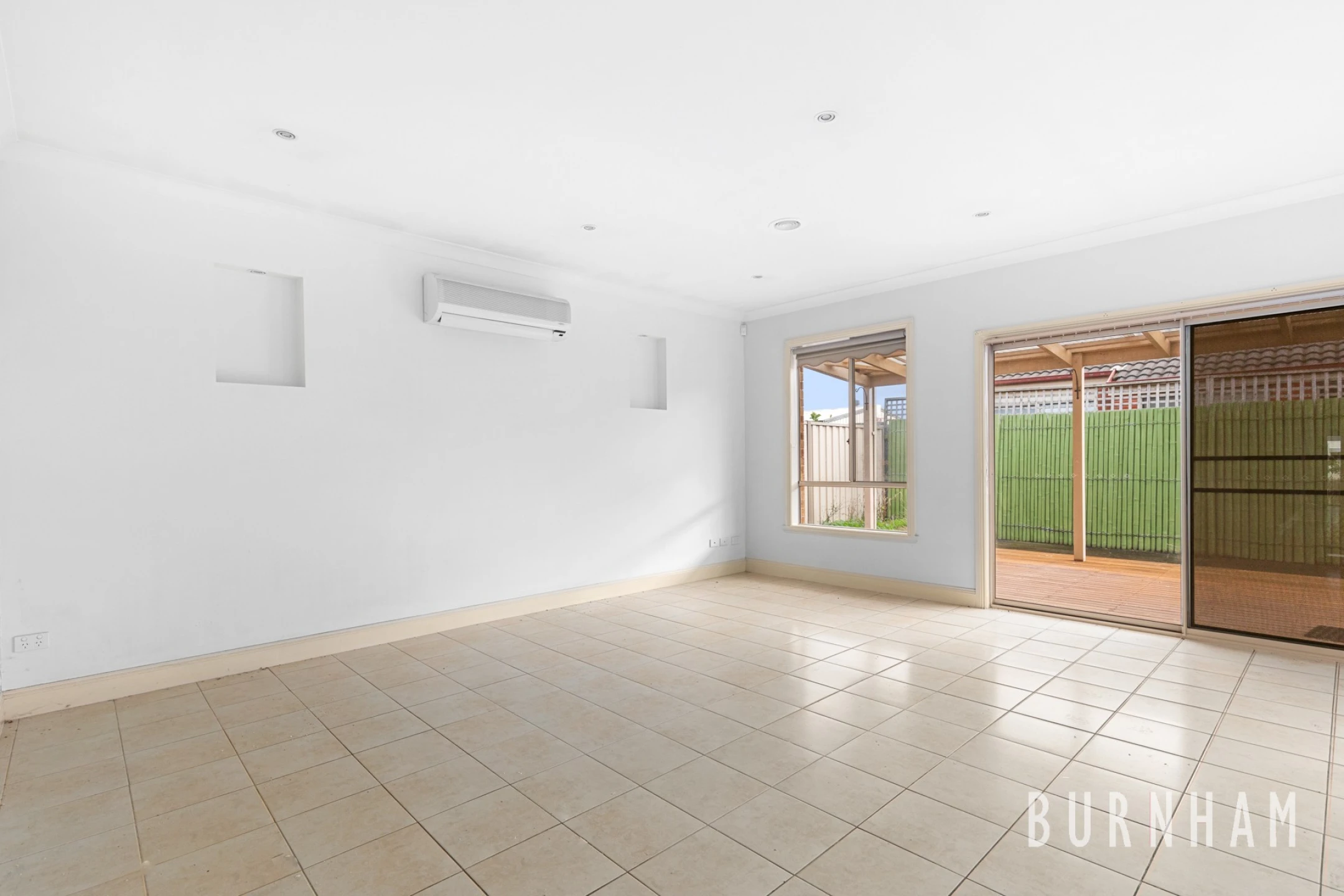 2 / 57 Carlyon Close, Melton West VIC 3337, Melton West - Thumbnail 4