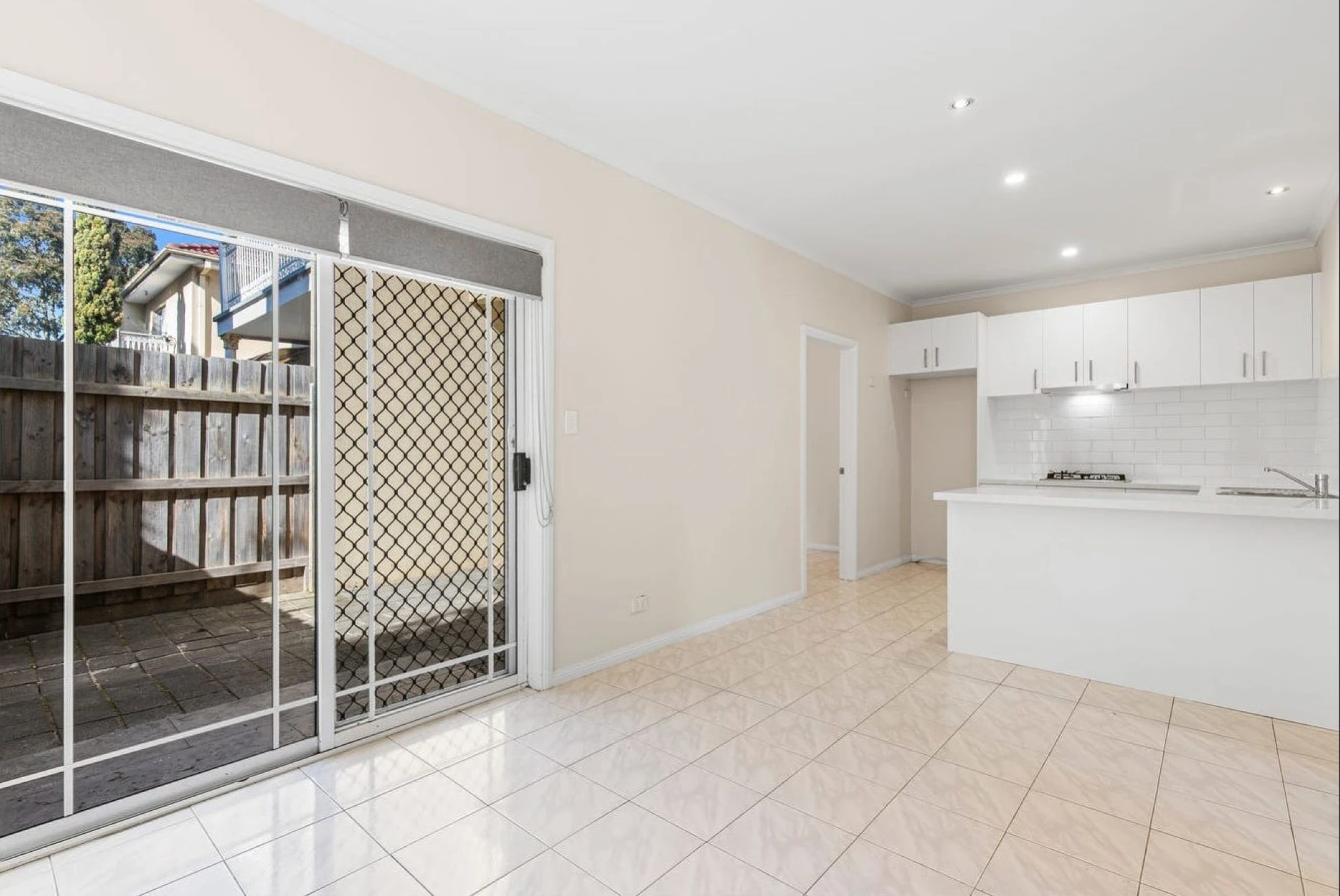2 / 8 Eldridge Street, Footscray VIC 3011, Footscray - Thumbnail 2