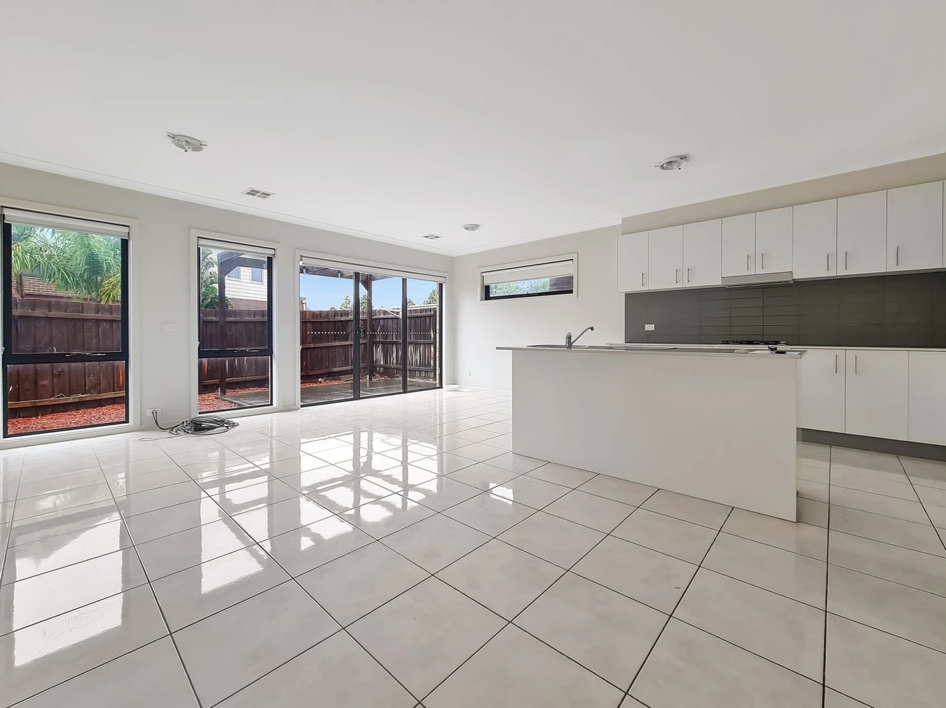 8 Rowland Drive, Point Cook VIC 3030, Point Cook - Thumbnail 3