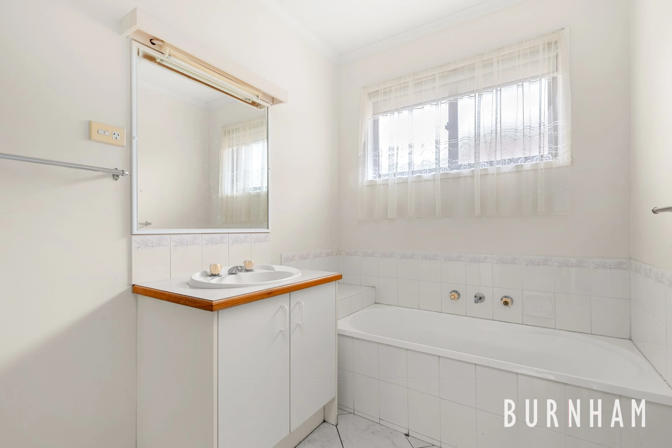 22 Mirabella Close, Werribee VIC 3030, Werribee - Thumbnail 7