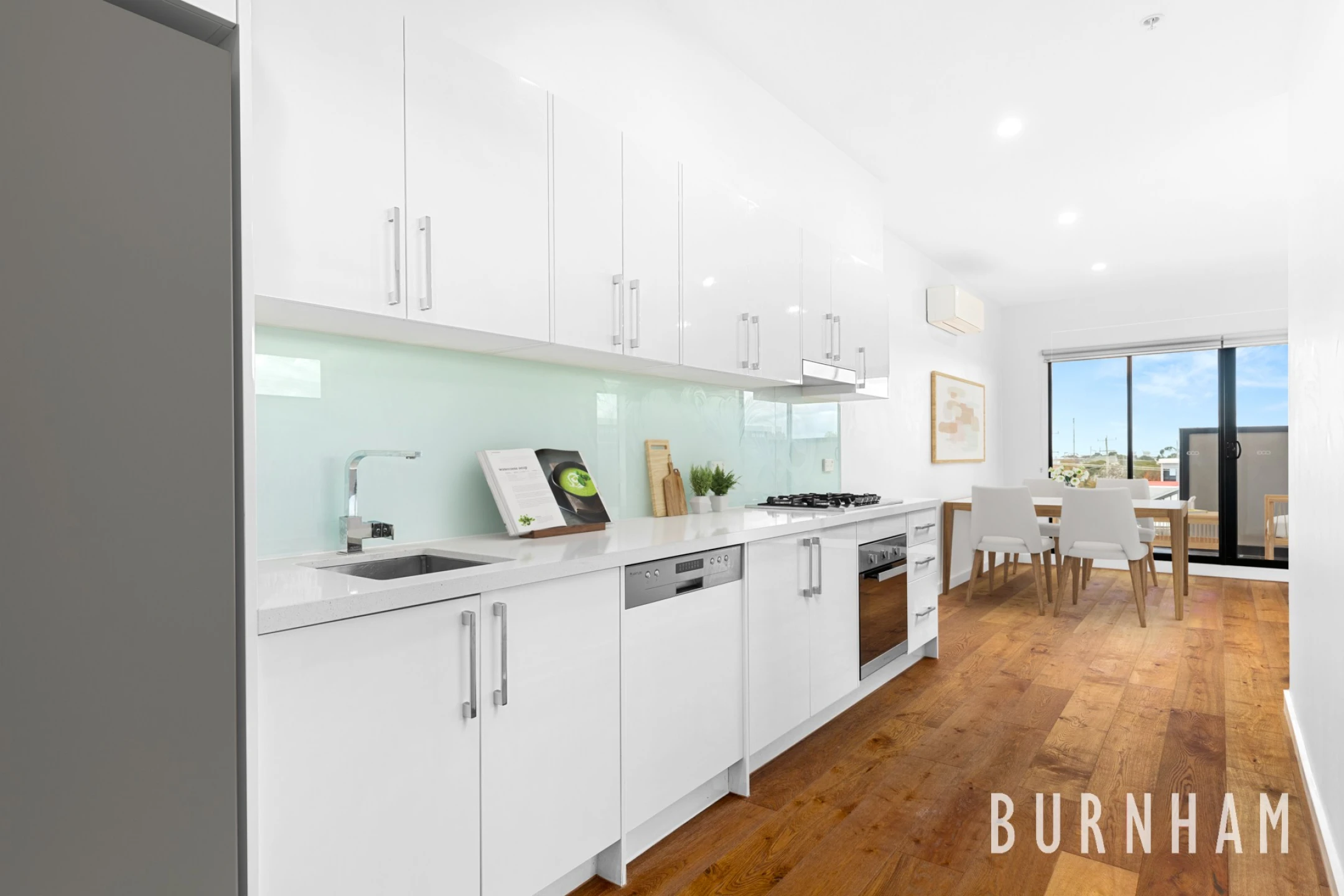 201 / 690 Barkly Street, West Footscray VIC 3012, West Footscray - Thumbnail 4