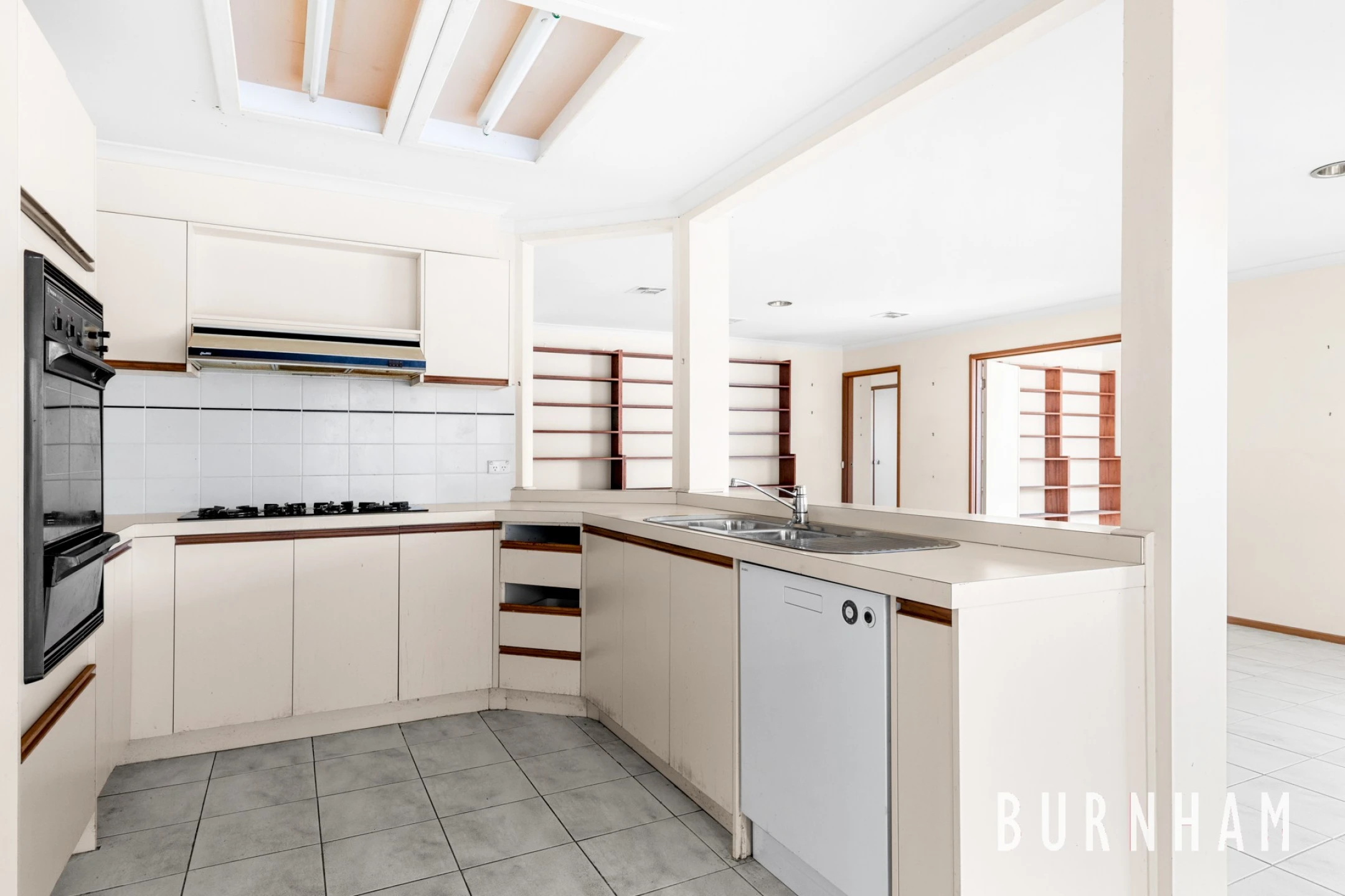 10 Brennan Court, Sydenham VIC 3037, Sydenham - Thumbnail 3