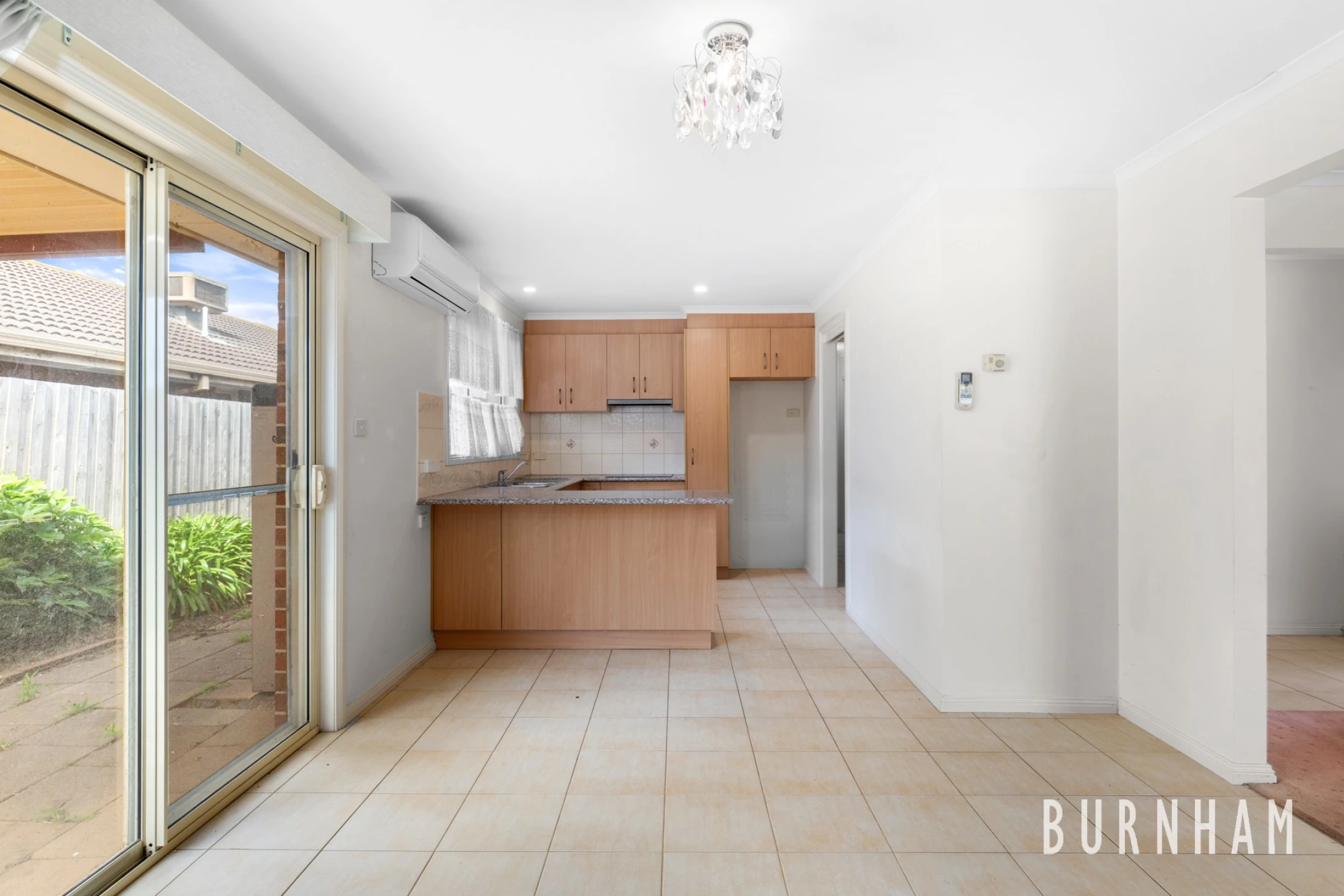 35 Roser Drive, Altona Meadows VIC 3028, Altona Meadows - Thumbnail 4