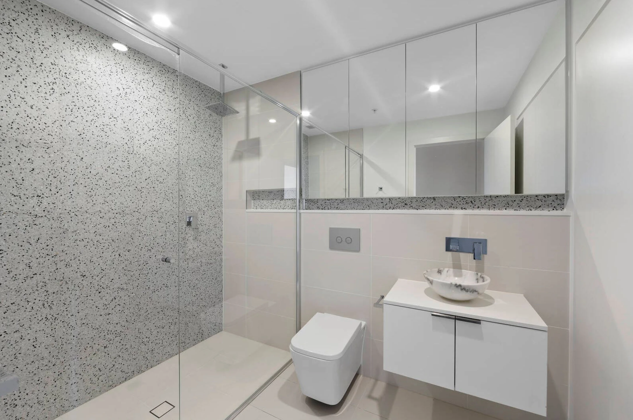 25 / 8-18 Whitehall Street, Footscray VIC 3011, Footscray - Thumbnail 6