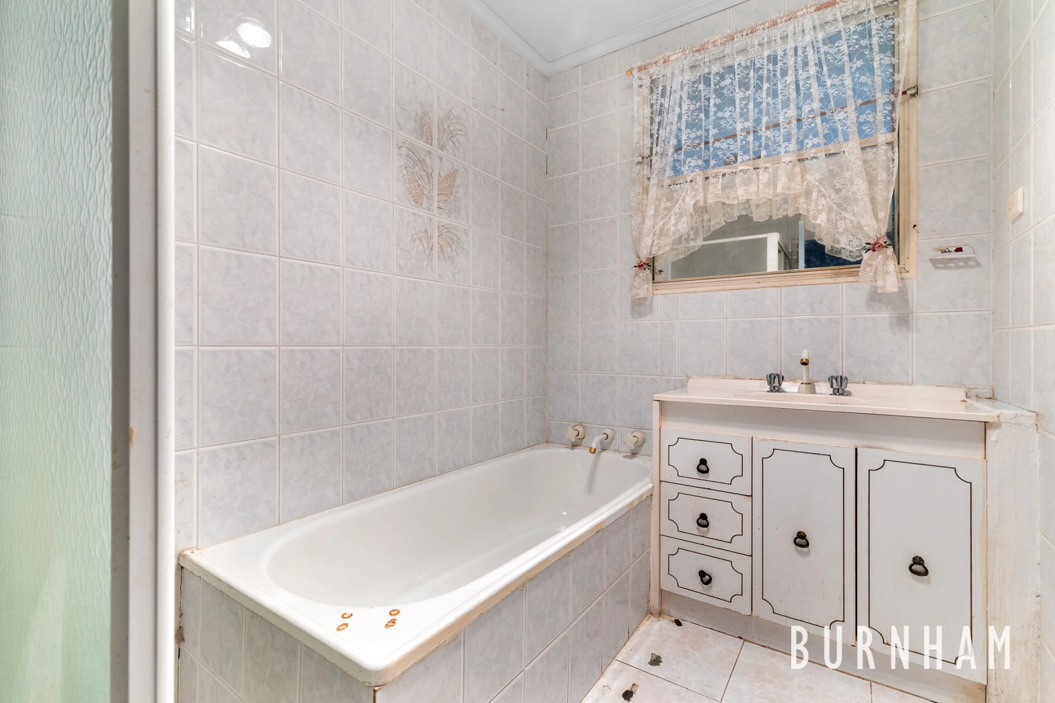18 Guest Avenue, Albanvale VIC 3021, Albanvale - Thumbnail 7