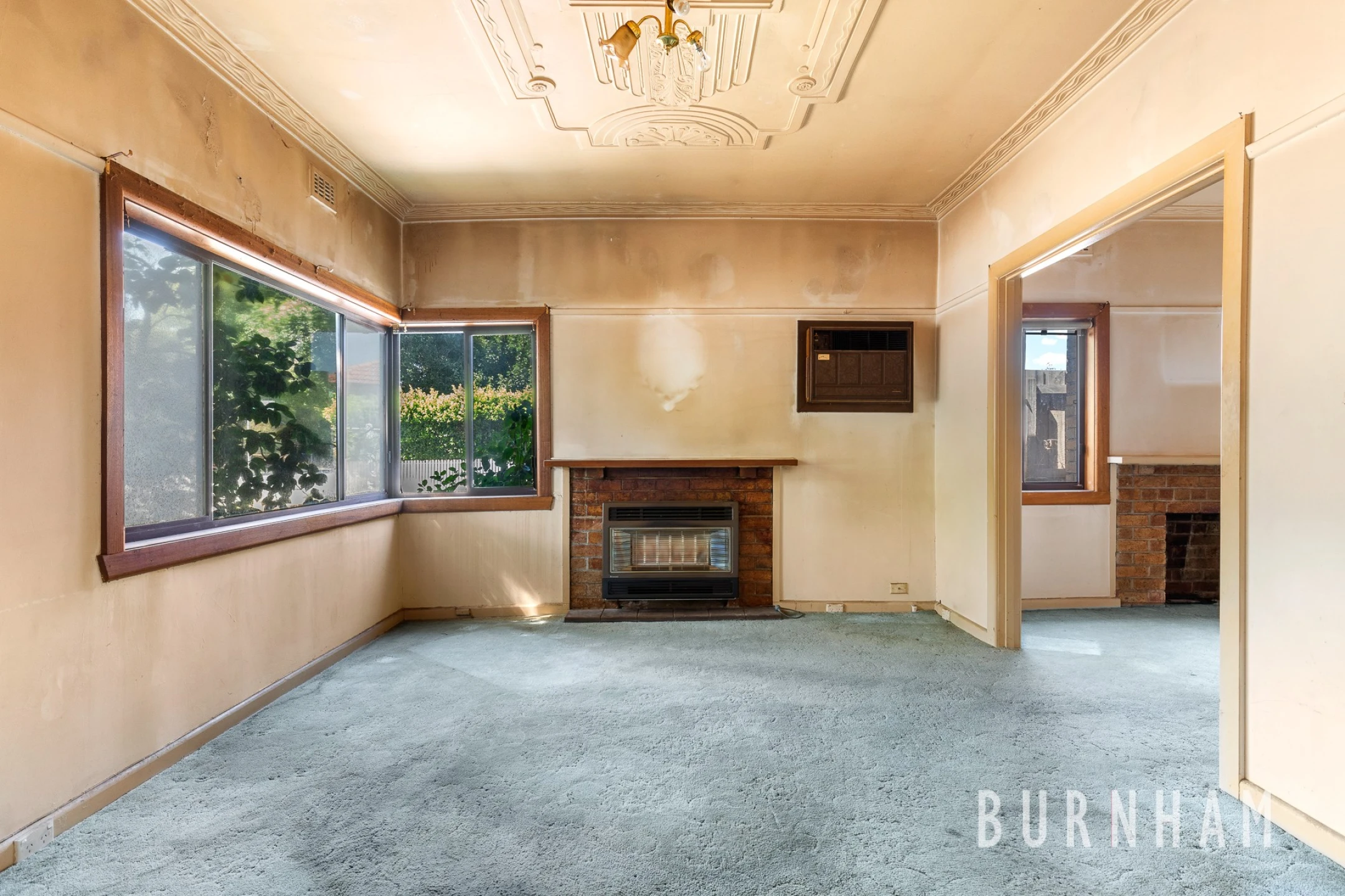 353 Douglas Parade, Newport VIC 3015, Newport - Thumbnail 2