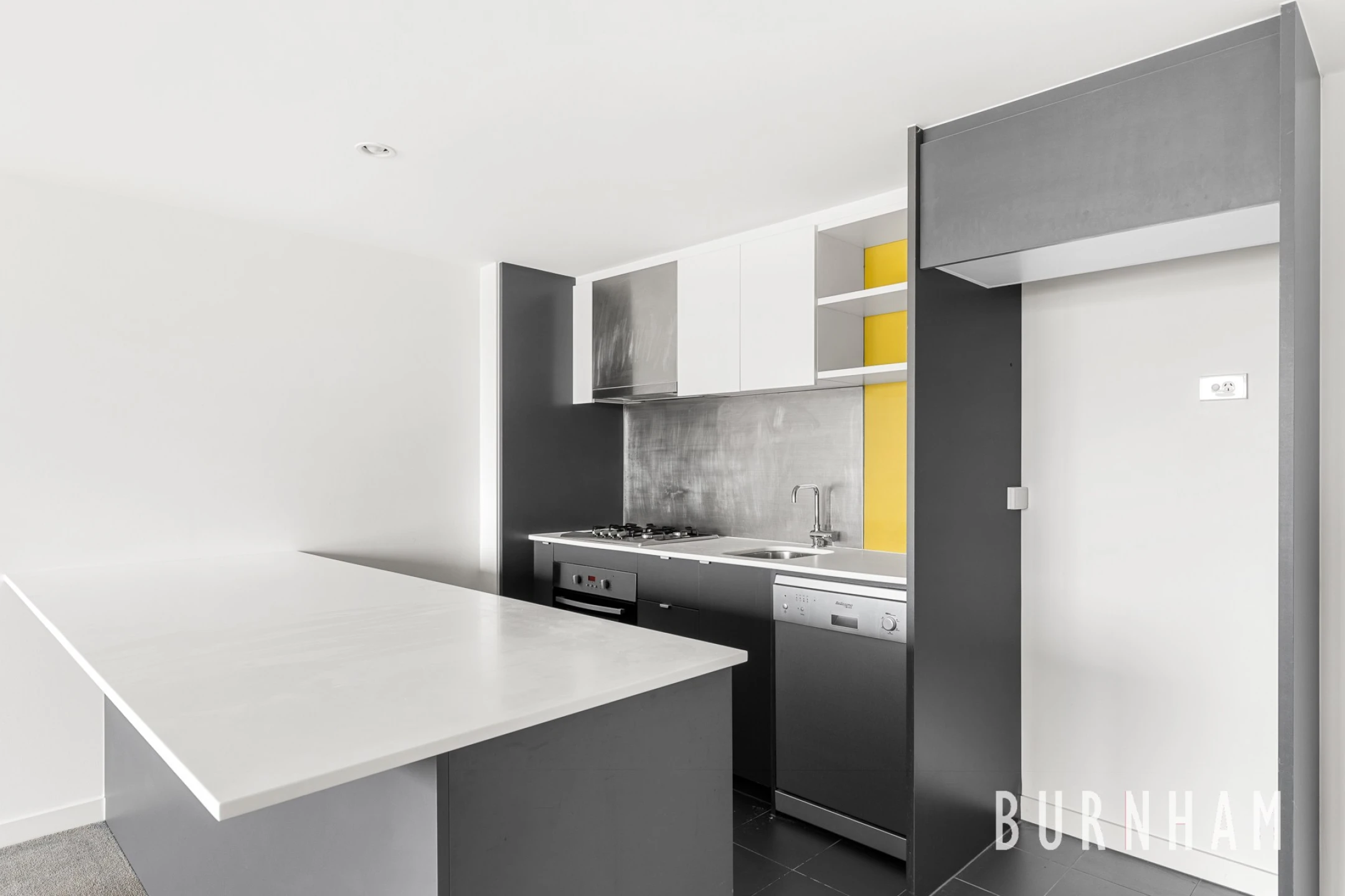 1002 / 240 Barkly Street, Footscray VIC 3011, Footscray - Thumbnail 3