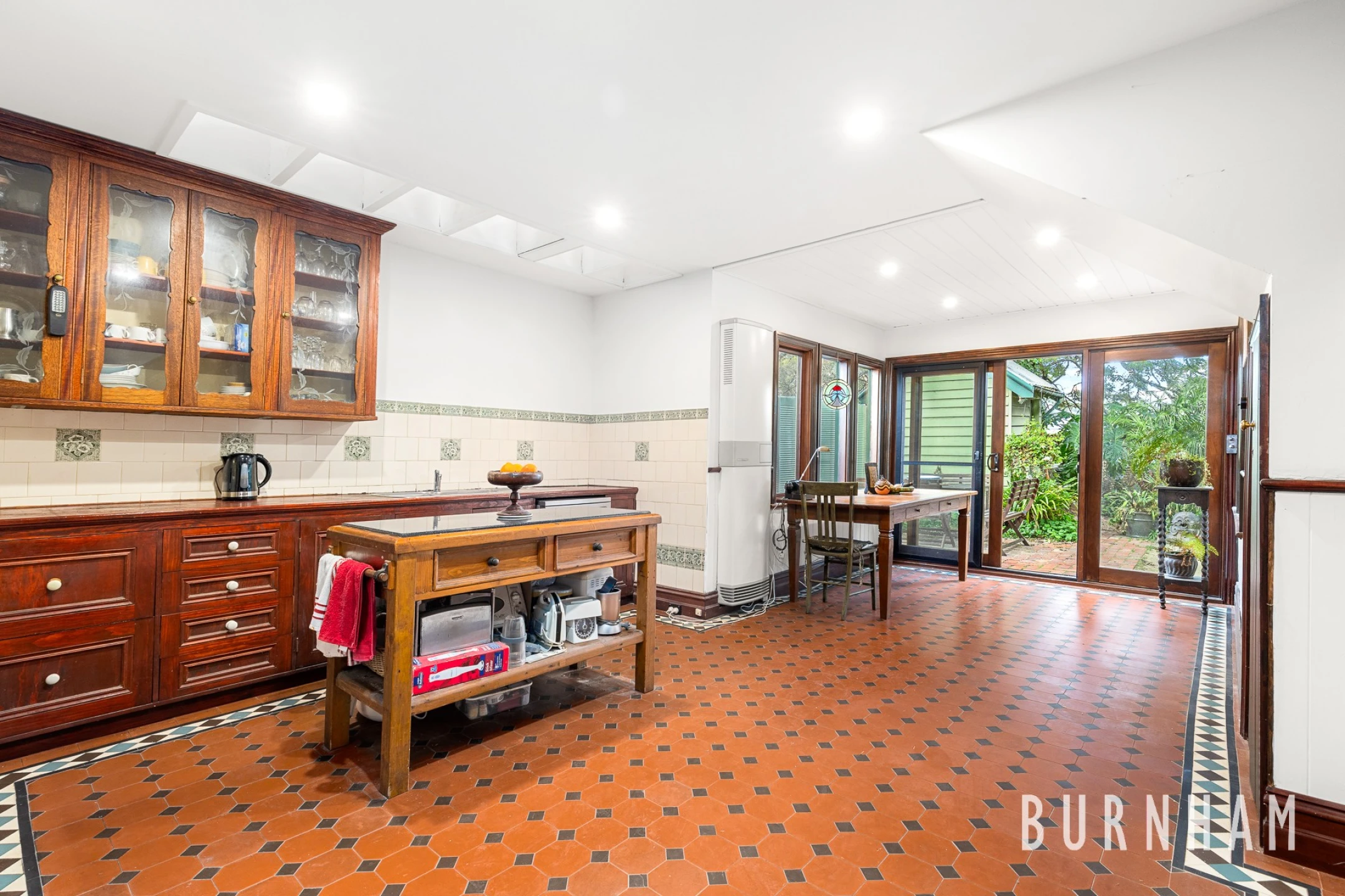 27 Moore Street, Footscray VIC 3011, Footscray - Thumbnail 3