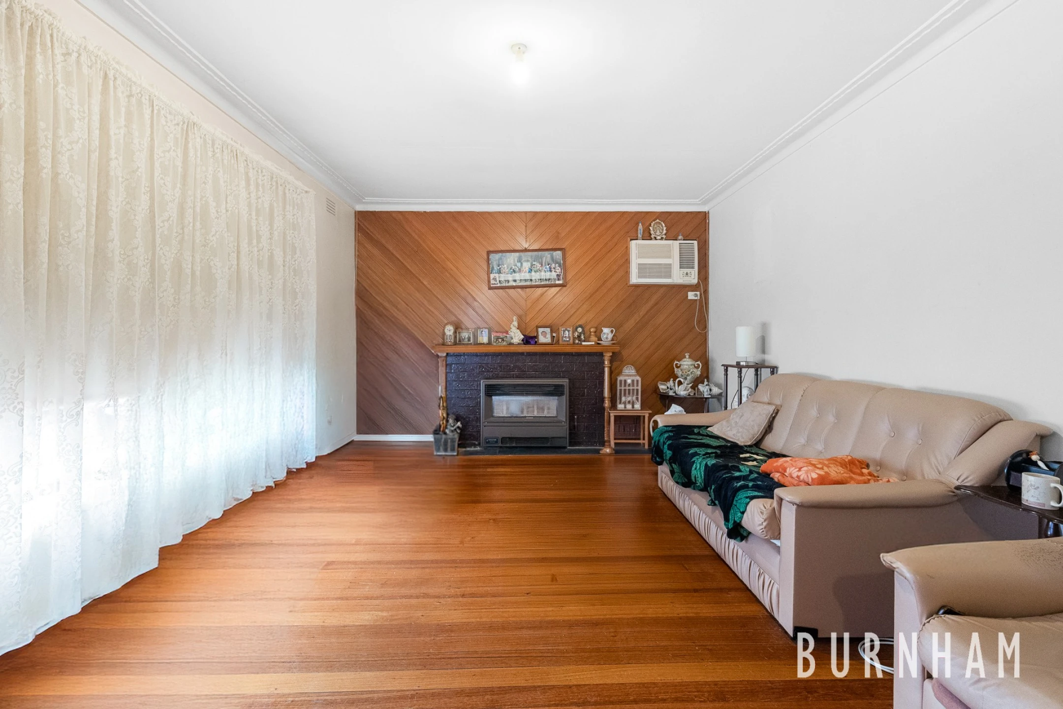 54 Douglas Avenue, St Albans VIC 3021, St Albans - Thumbnail 4