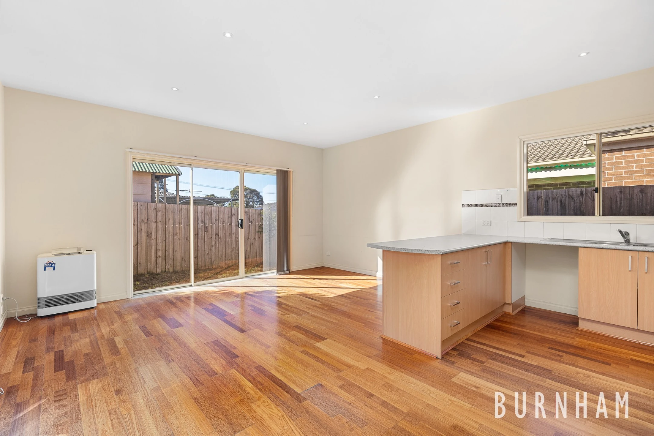 21 / 45 Gretel Grove, Melton VIC 3337, Melton - Thumbnail 4