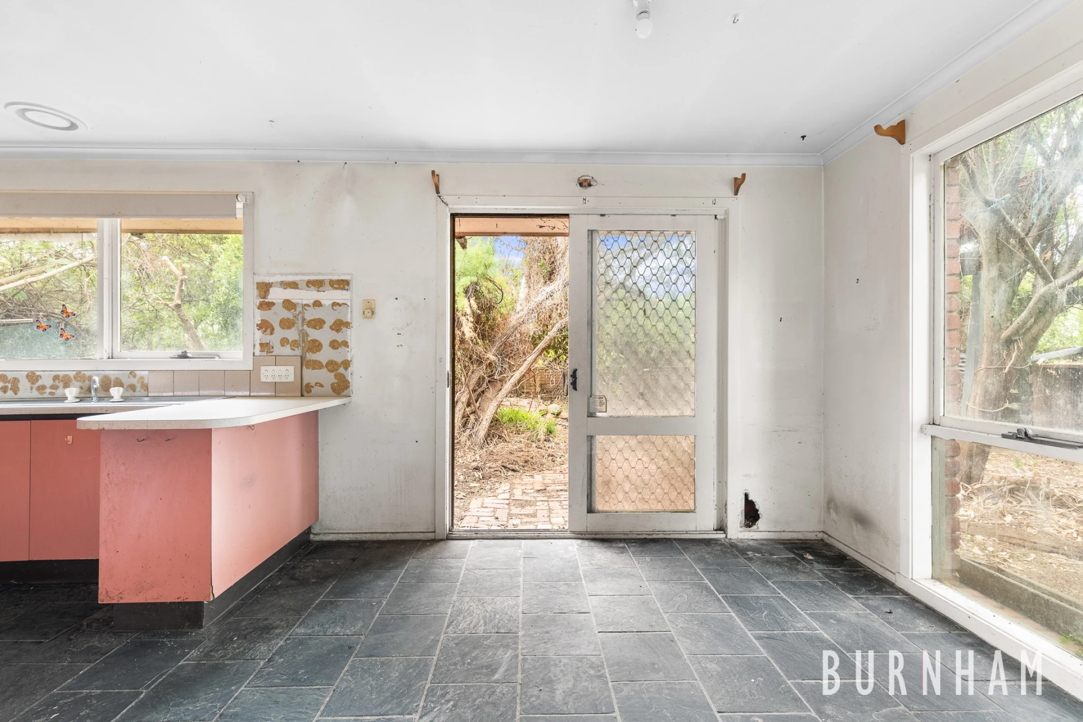 12 Tanilba Street, Werribee VIC 3030, Werribee - Thumbnail 3