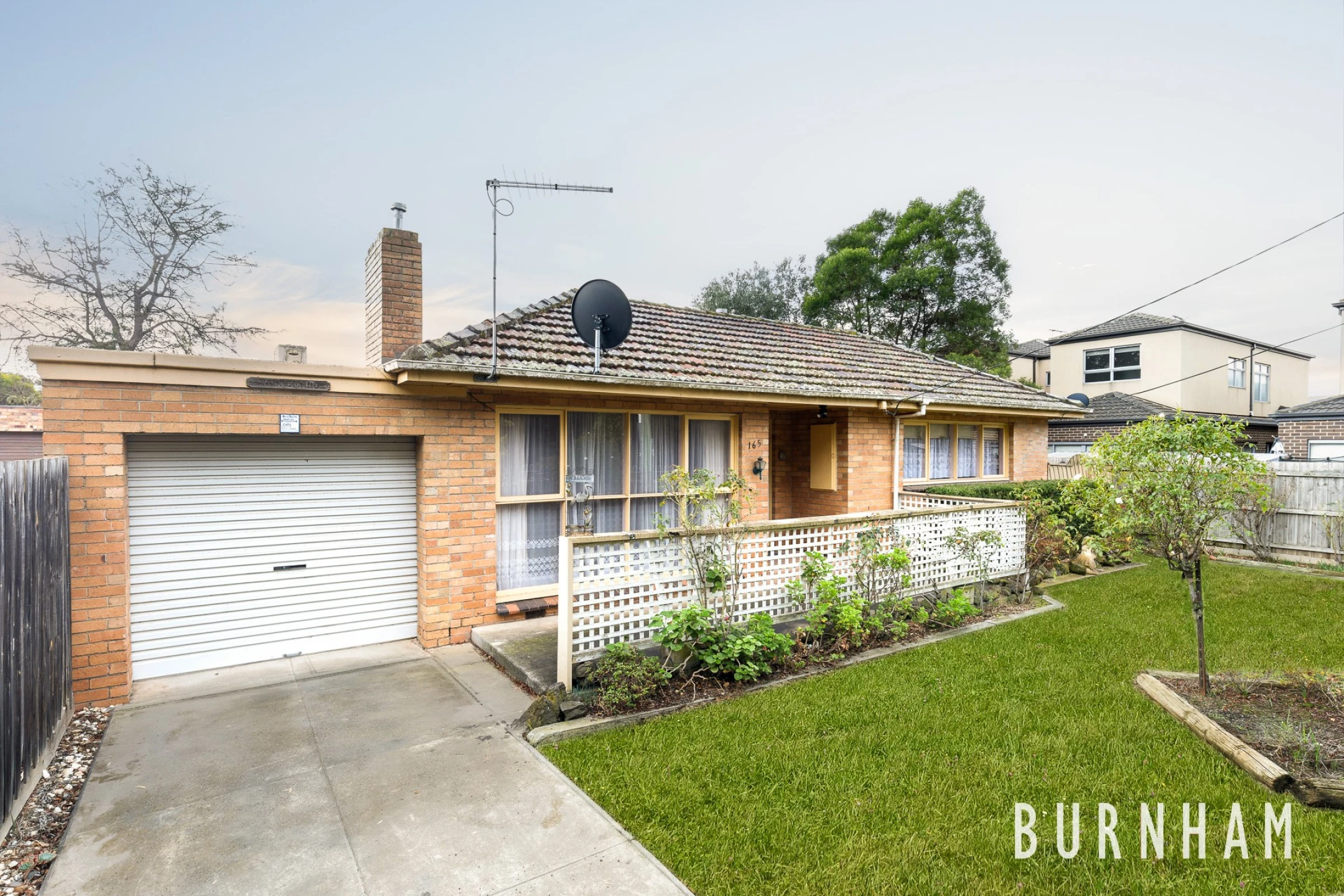 Property enquiry form background image