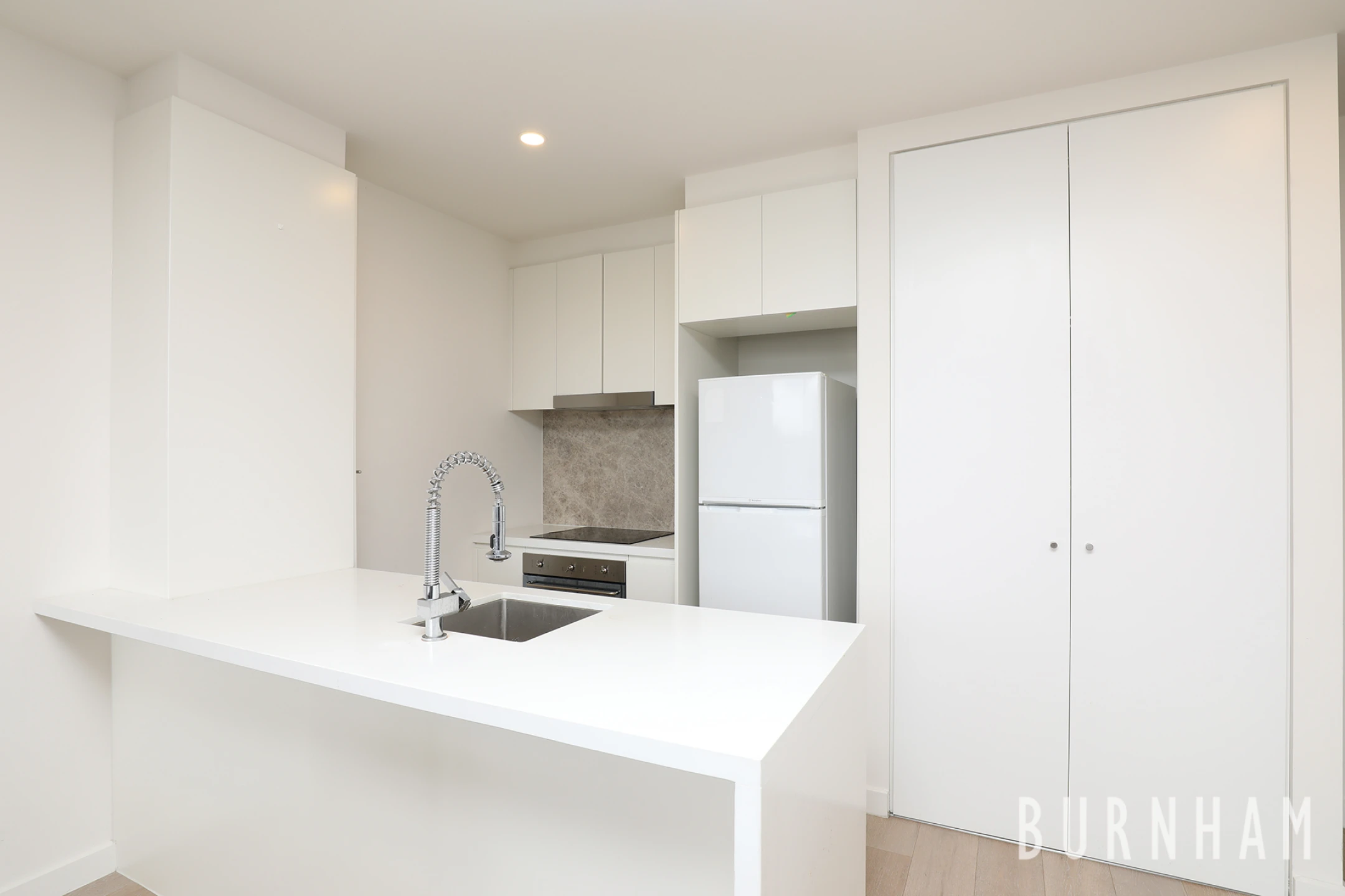 205 / 39 Racecourse Road, North Melbourne VIC 3051, North Melbourne - Thumbnail 4