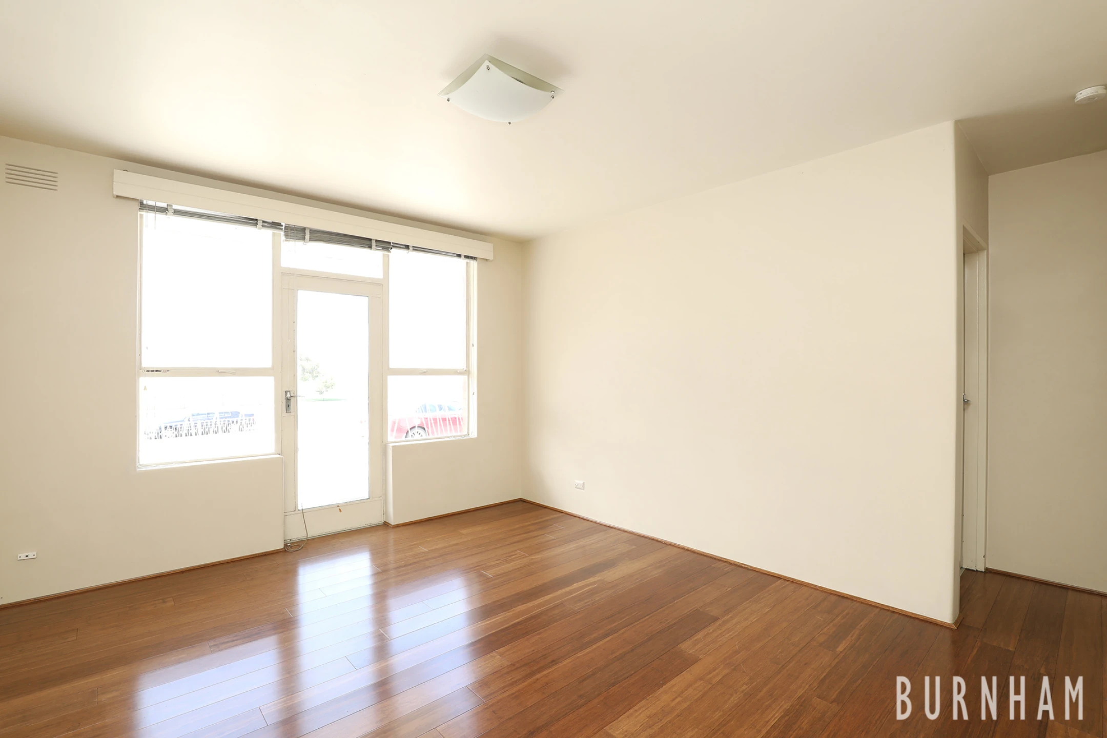 Unit 1 / 86 The Strand, Newport VIC 3015, Newport - Thumbnail 4