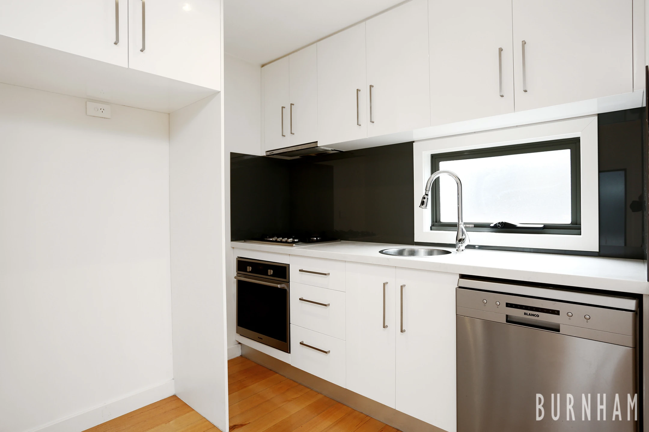3 / 12 Eleanor Street, FOOTSCRAY VIC 3011, Footscray - Thumbnail 3