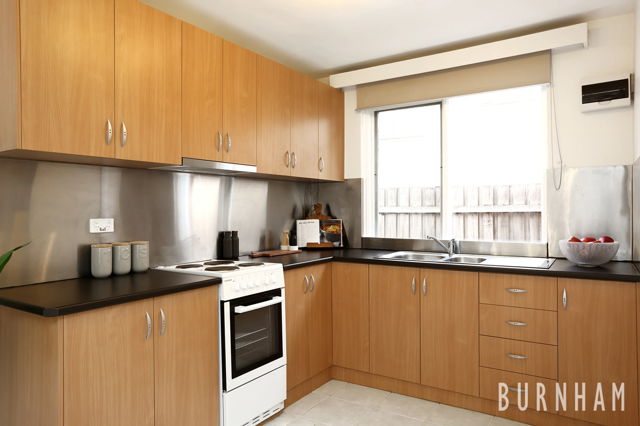 4 / 16 Eldridge Street, FOOTSCRAY VIC 3011, Footscray - Thumbnail 2