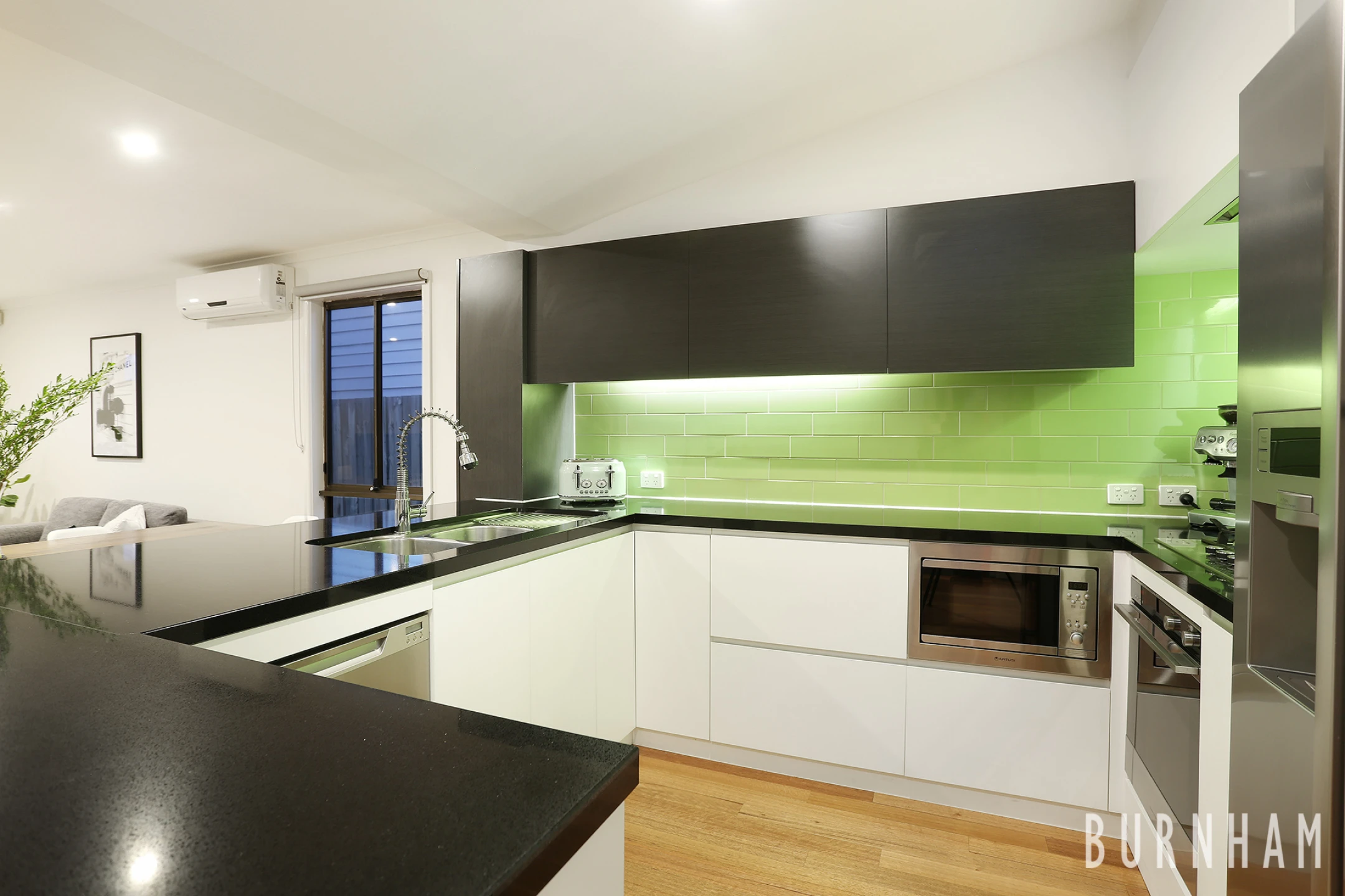 143 Summerhill Road, Footscray VIC 3011, Footscray - Thumbnail 5
