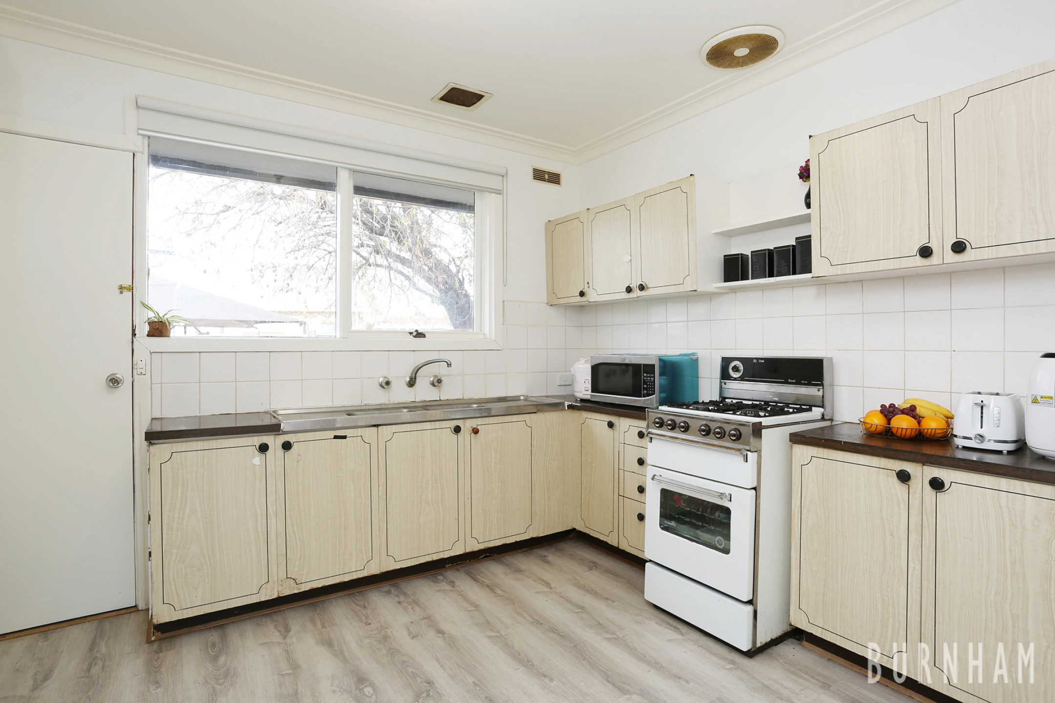 10 / 135 Essex Street, West Footscray VIC 3012, West Footscray - Thumbnail 2