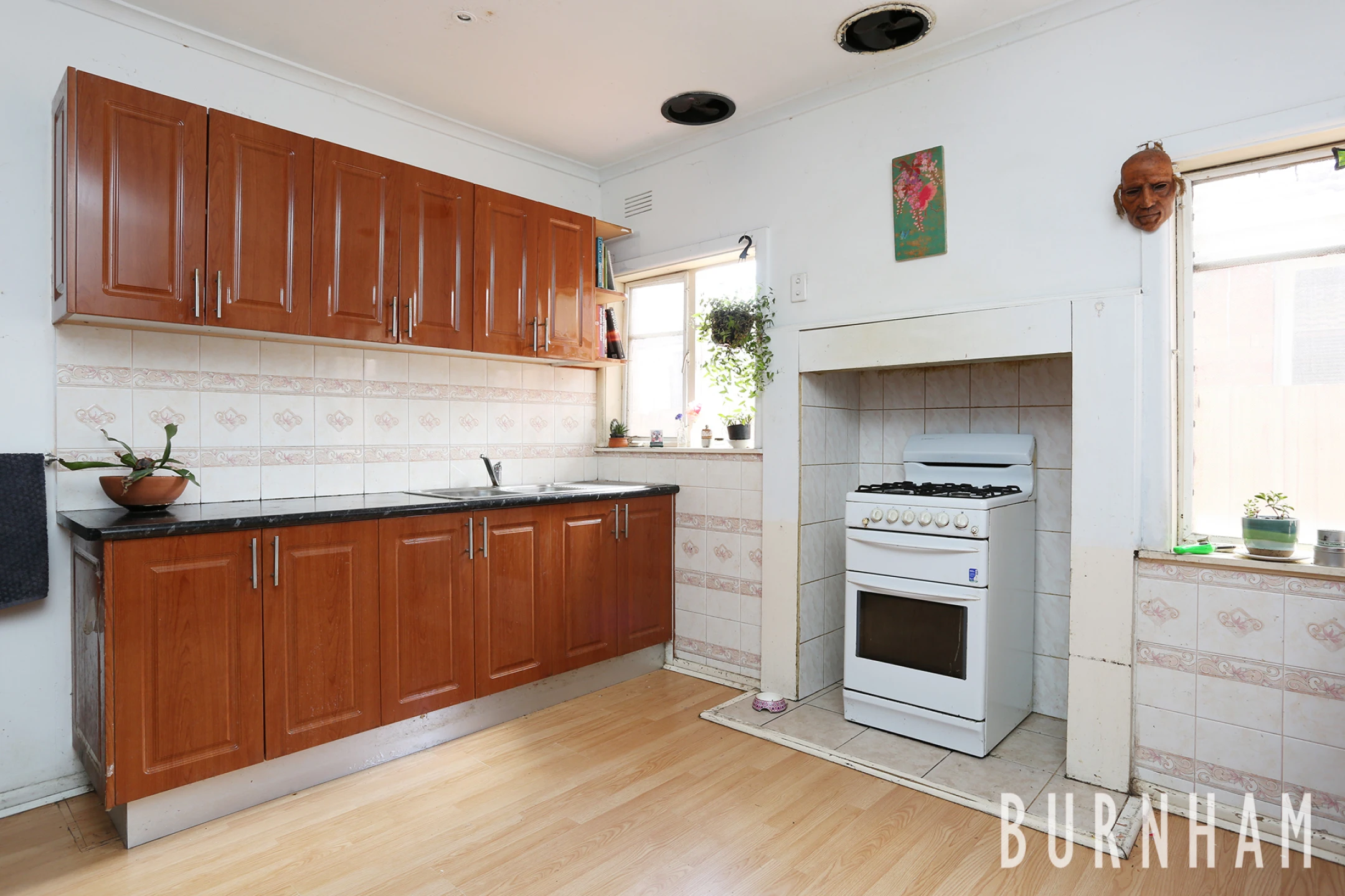 18 Dongola Road, West Footscray VIC 3012, West Footscray - Thumbnail 2