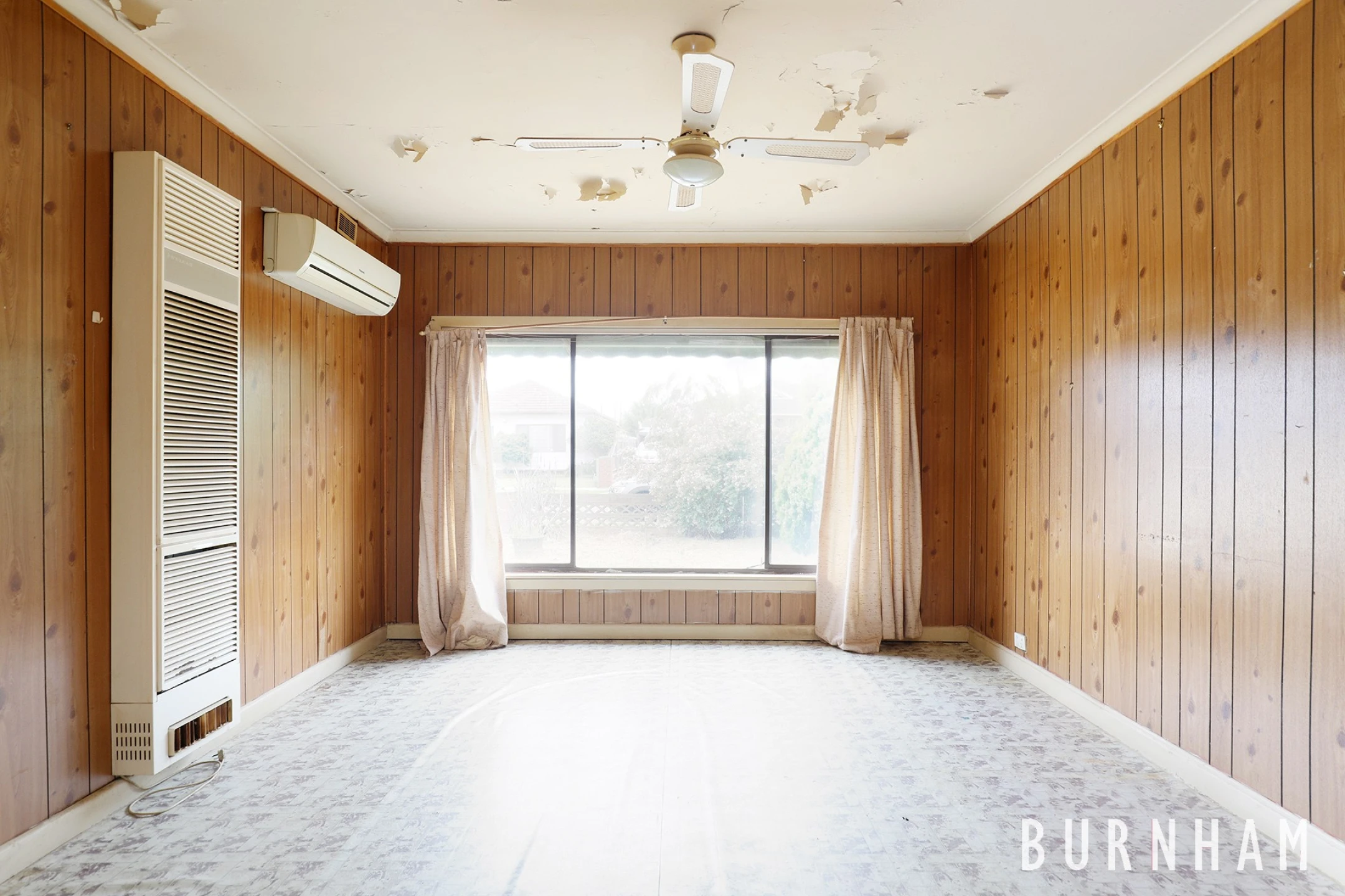 31 Sandford Avenue, Sunshine North VIC 3020, Sunshine North - Thumbnail 2